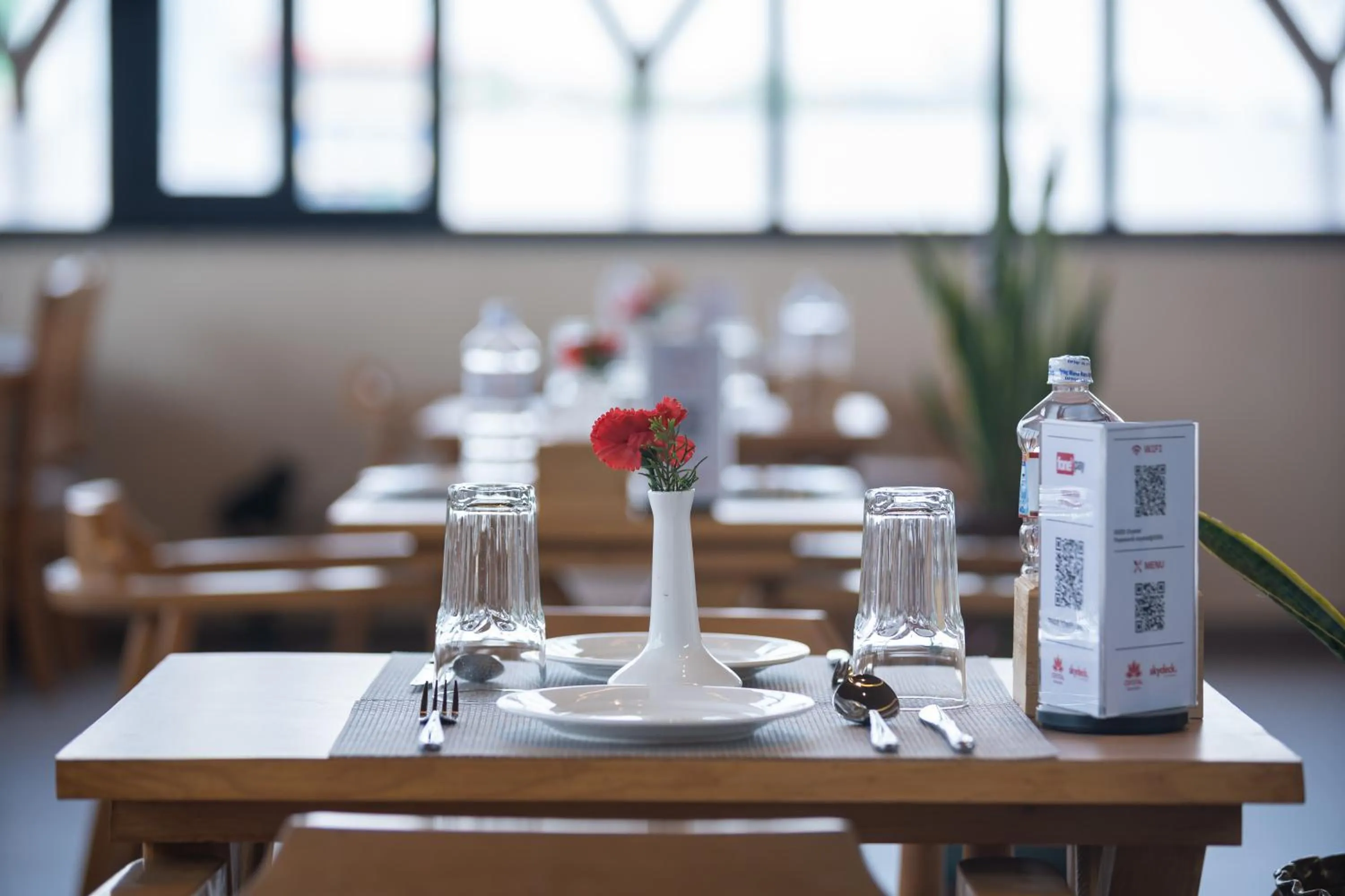 Restaurant/places to eat in Hotel Crystal Pashupati