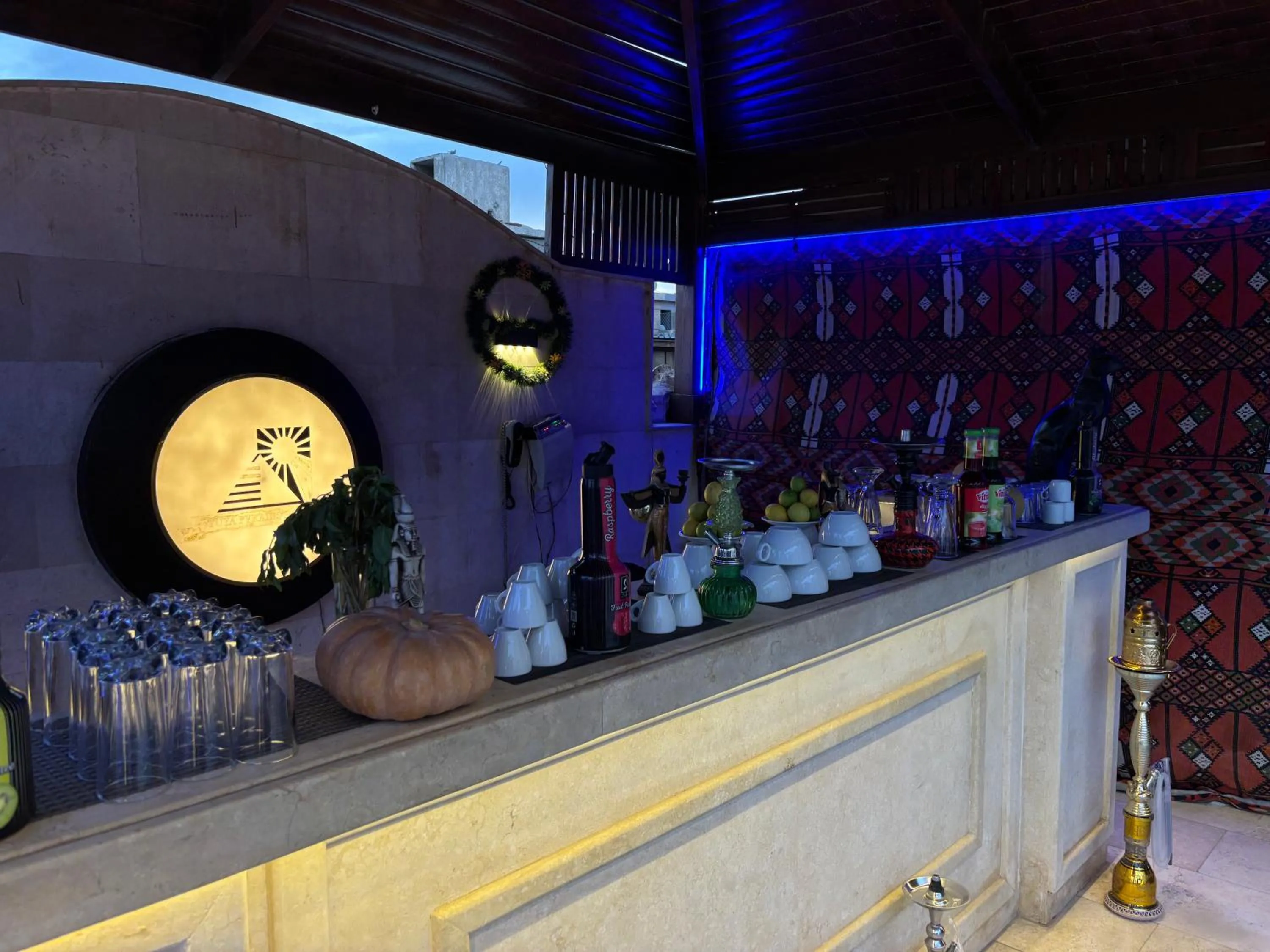 Nightclub / DJ in Aziz Egypt Pyramids Hotel