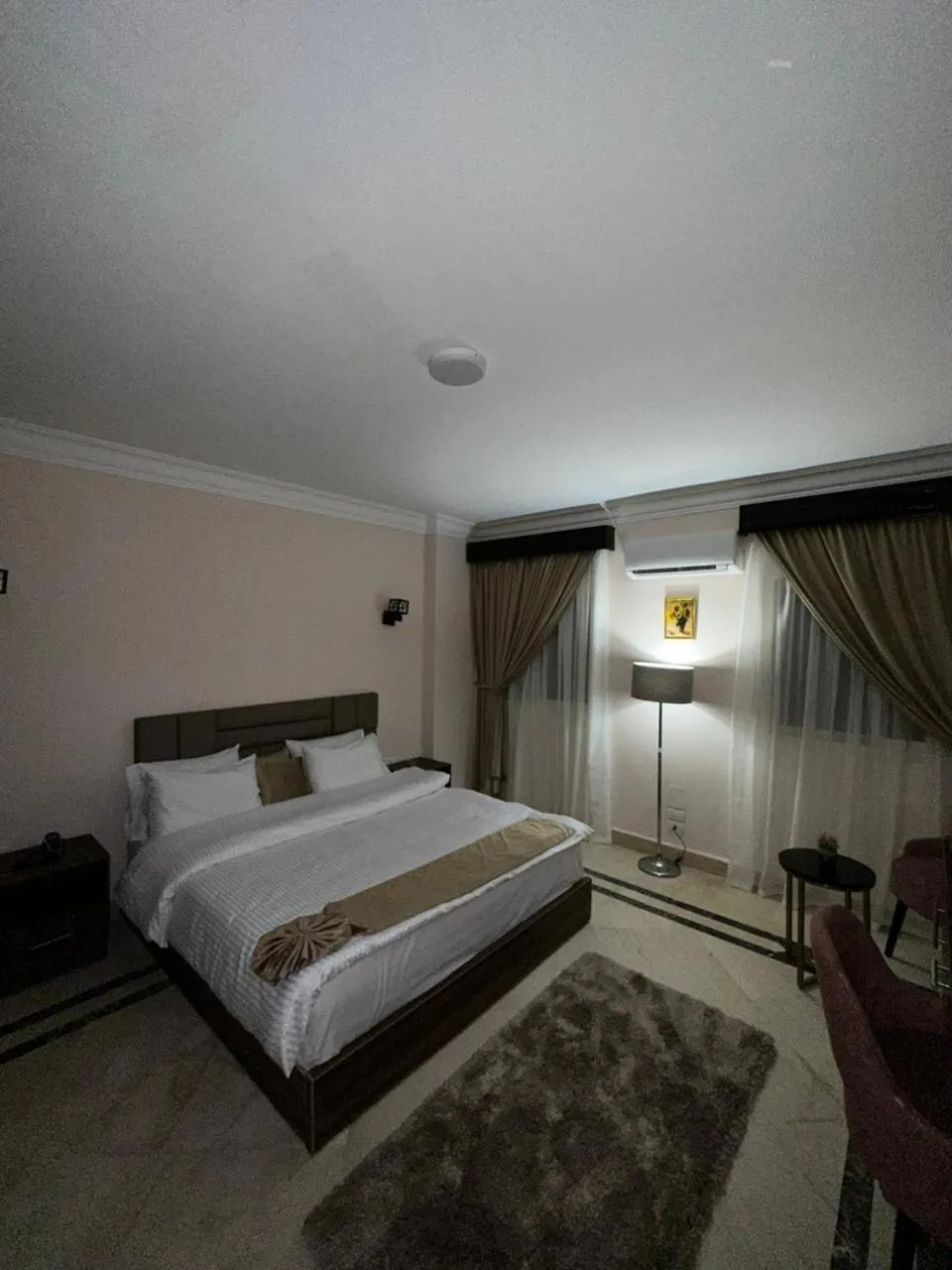 Photo of the whole room, Bed in Aziz Egypt Pyramids Hotel