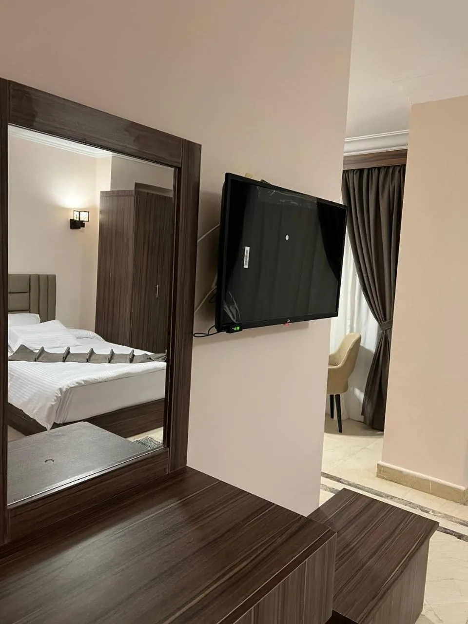 TV and multimedia, Bed in Aziz Egypt Pyramids Hotel