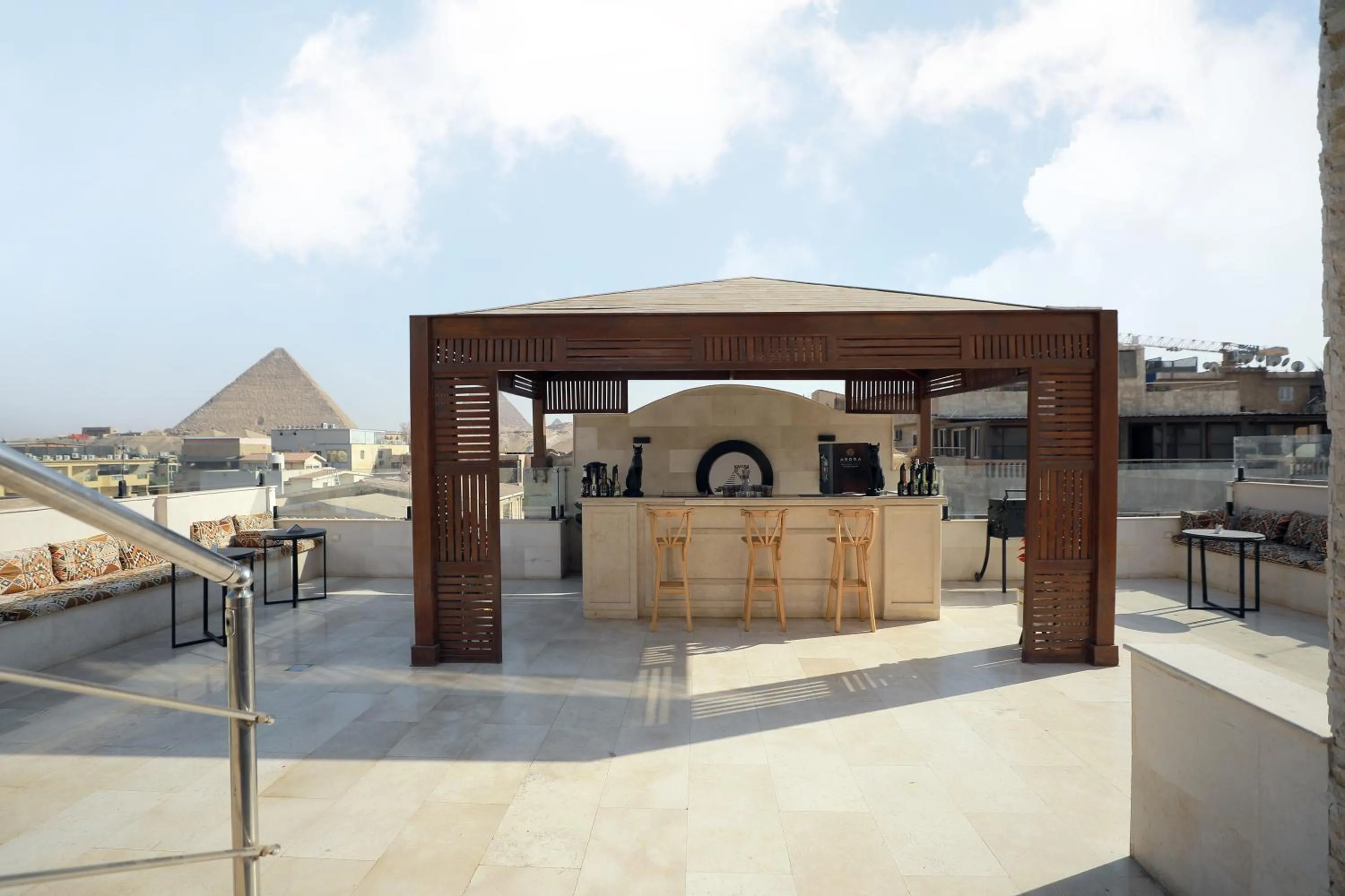 Day in Aziz Egypt Pyramids Hotel