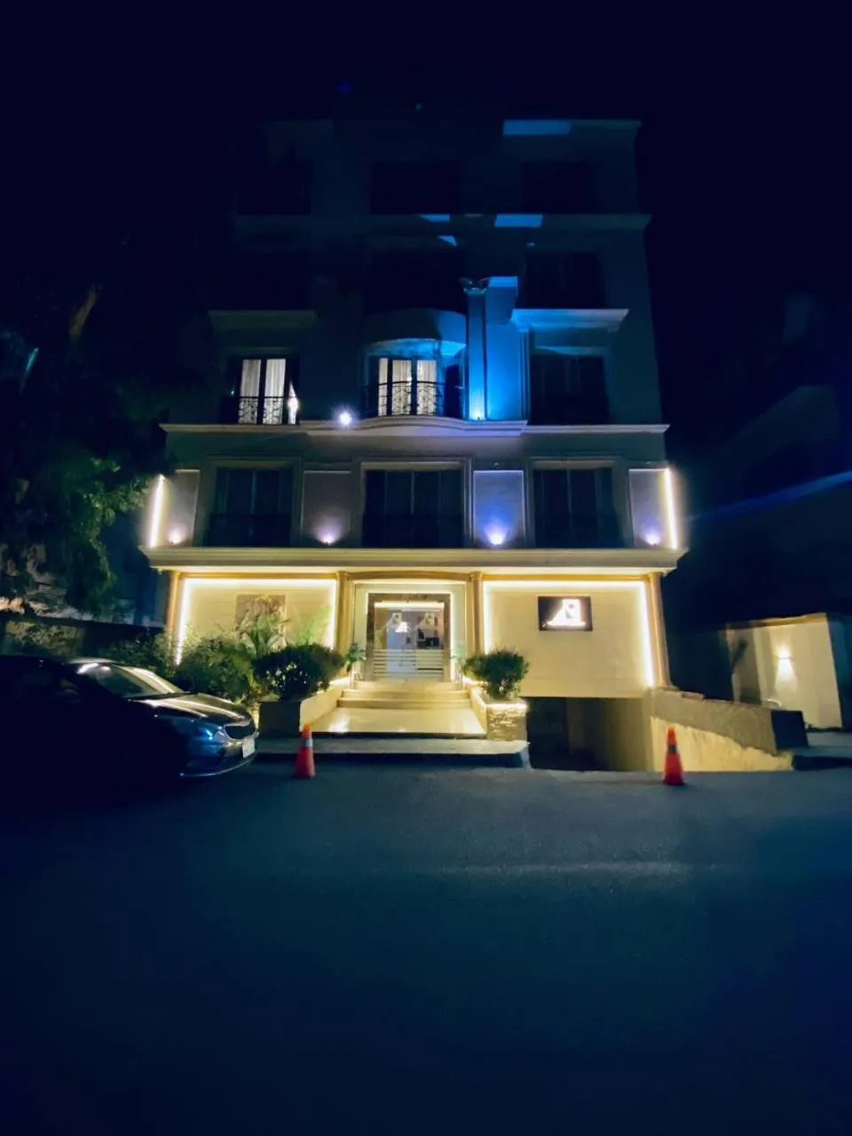 Property building in Aziz Egypt Pyramids Hotel
