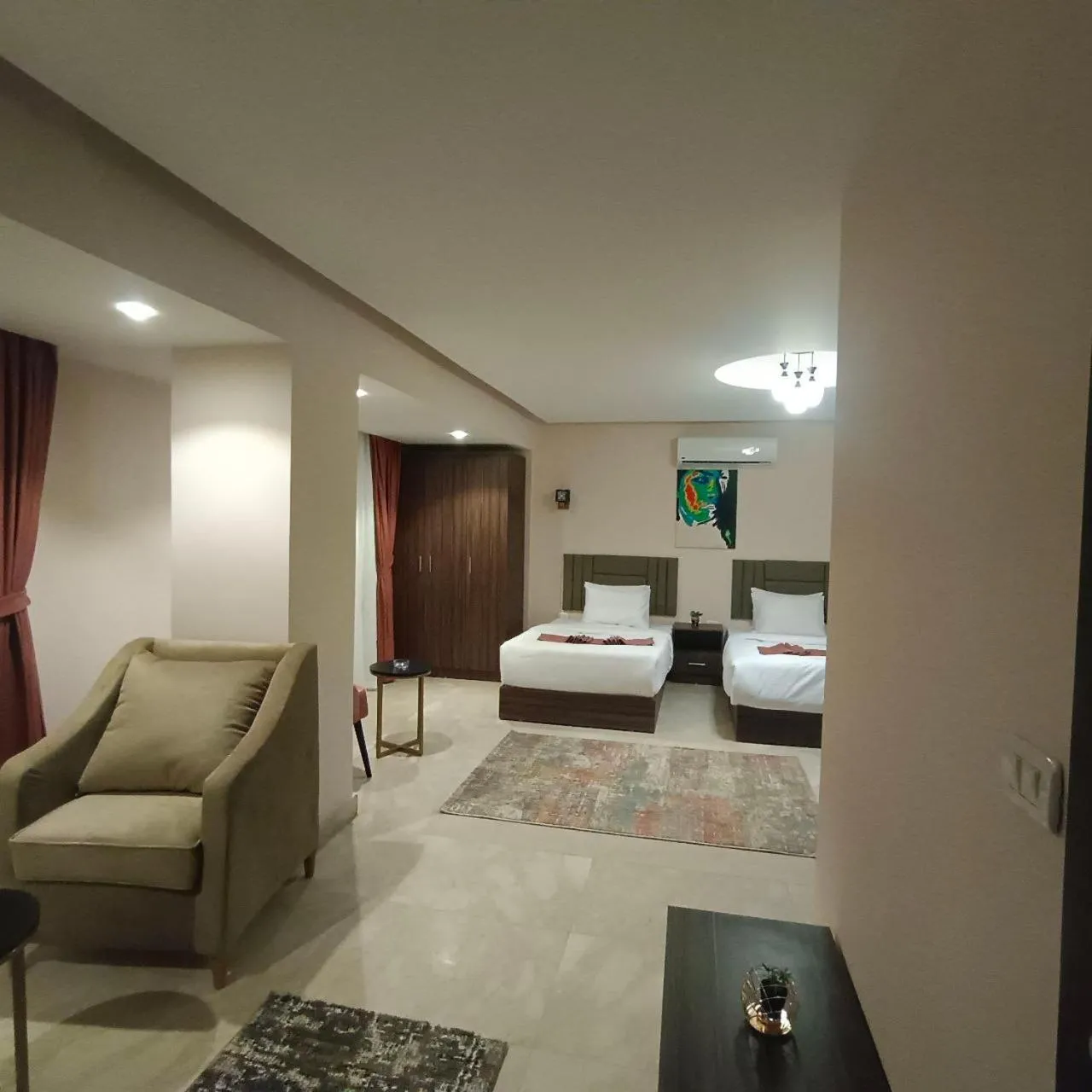 Photo of the whole room, Bed in Aziz Egypt Pyramids Hotel