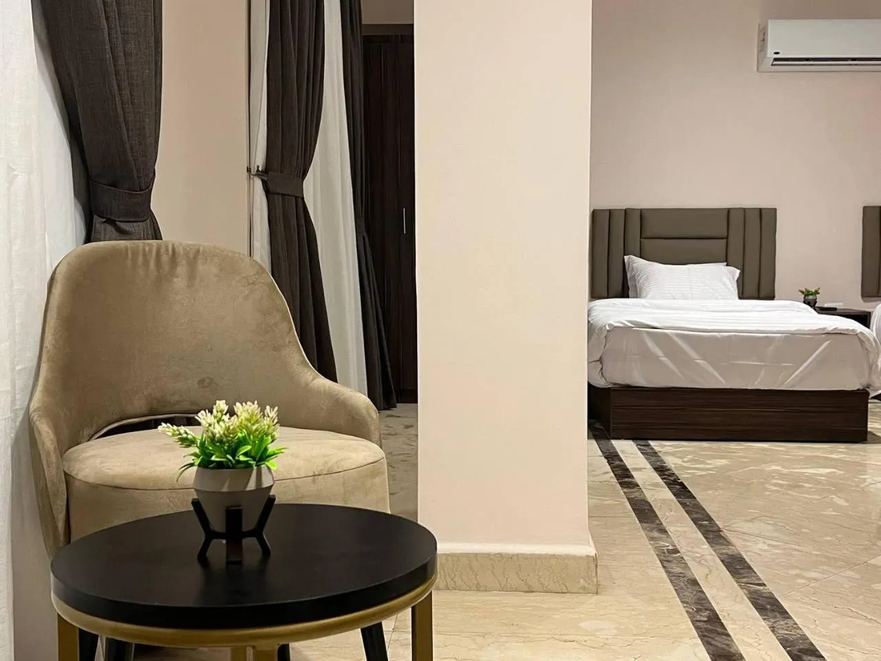 Bed in Aziz Egypt Pyramids Hotel