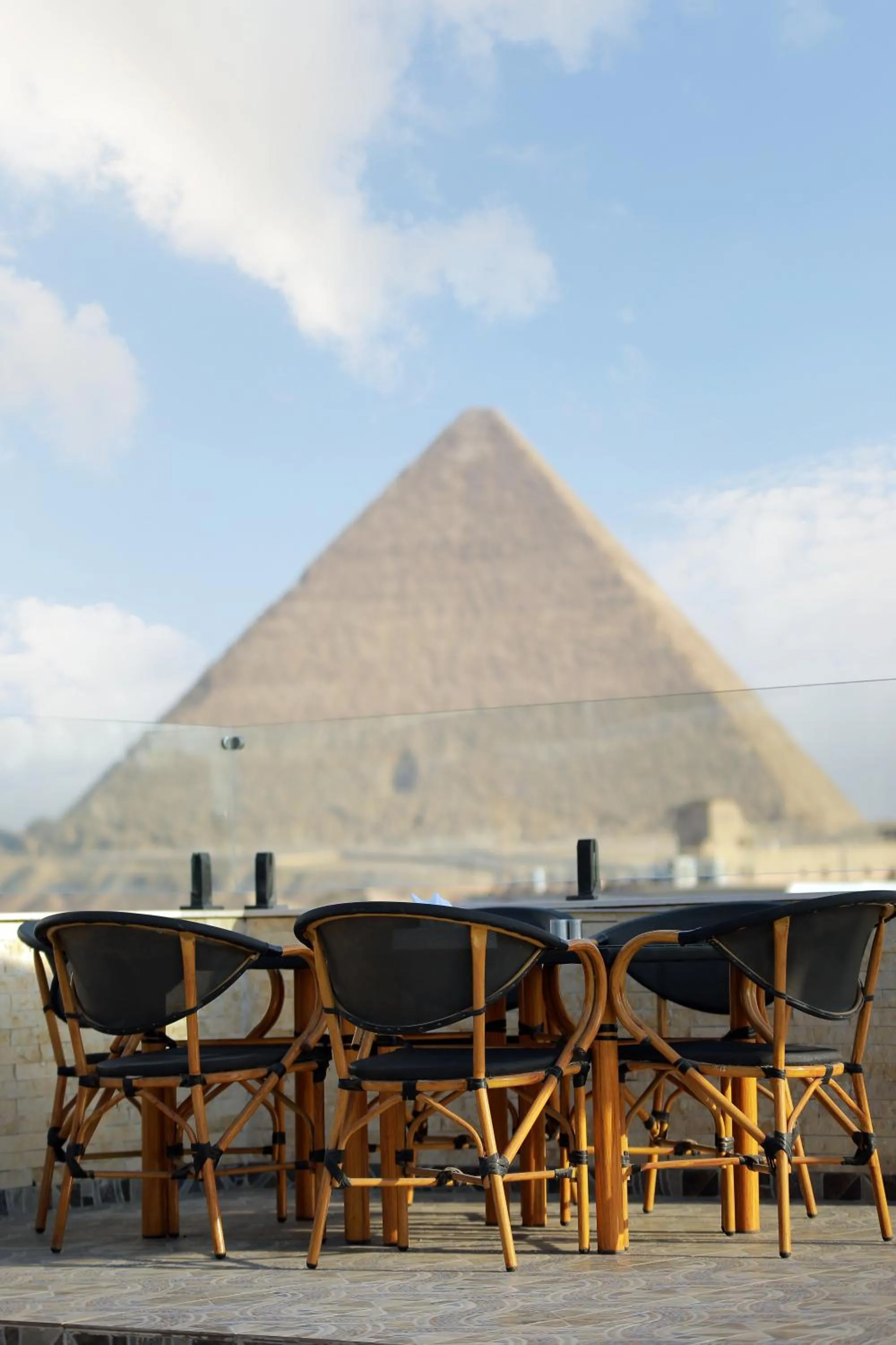 Day in Aziz Egypt Pyramids Hotel