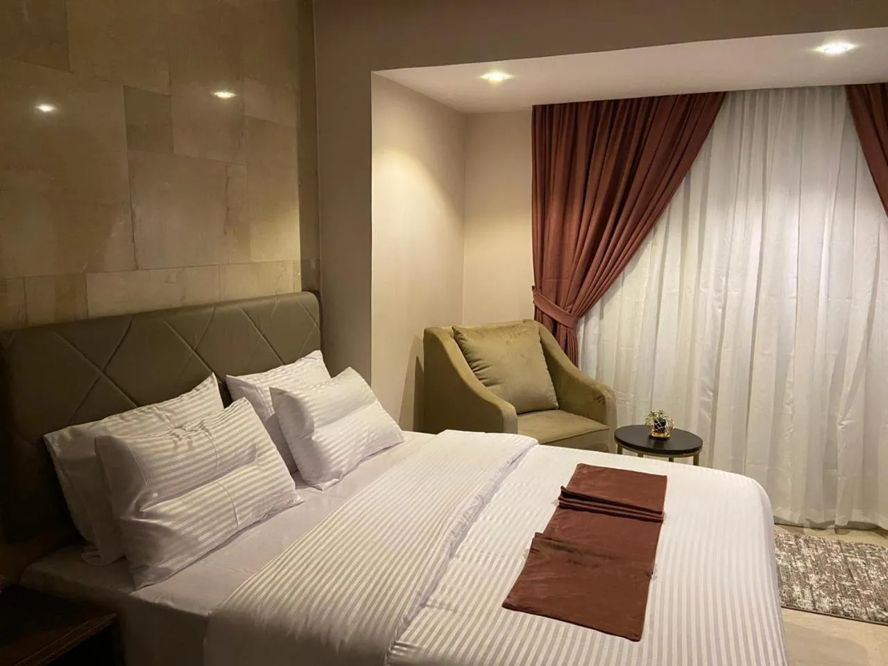 Bed in Aziz Egypt Pyramids Hotel