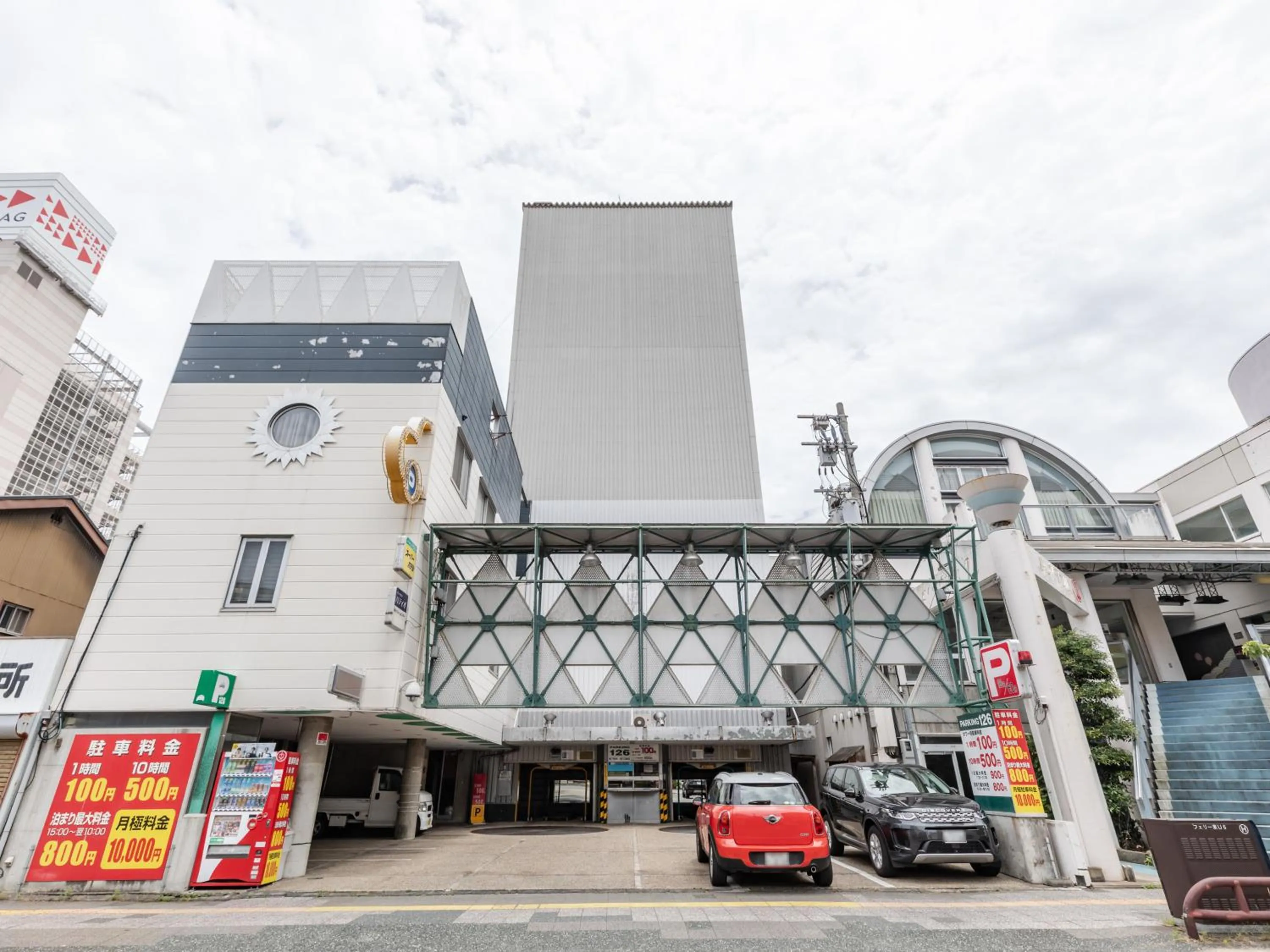 Parking in Tabist Hotel Kippaku