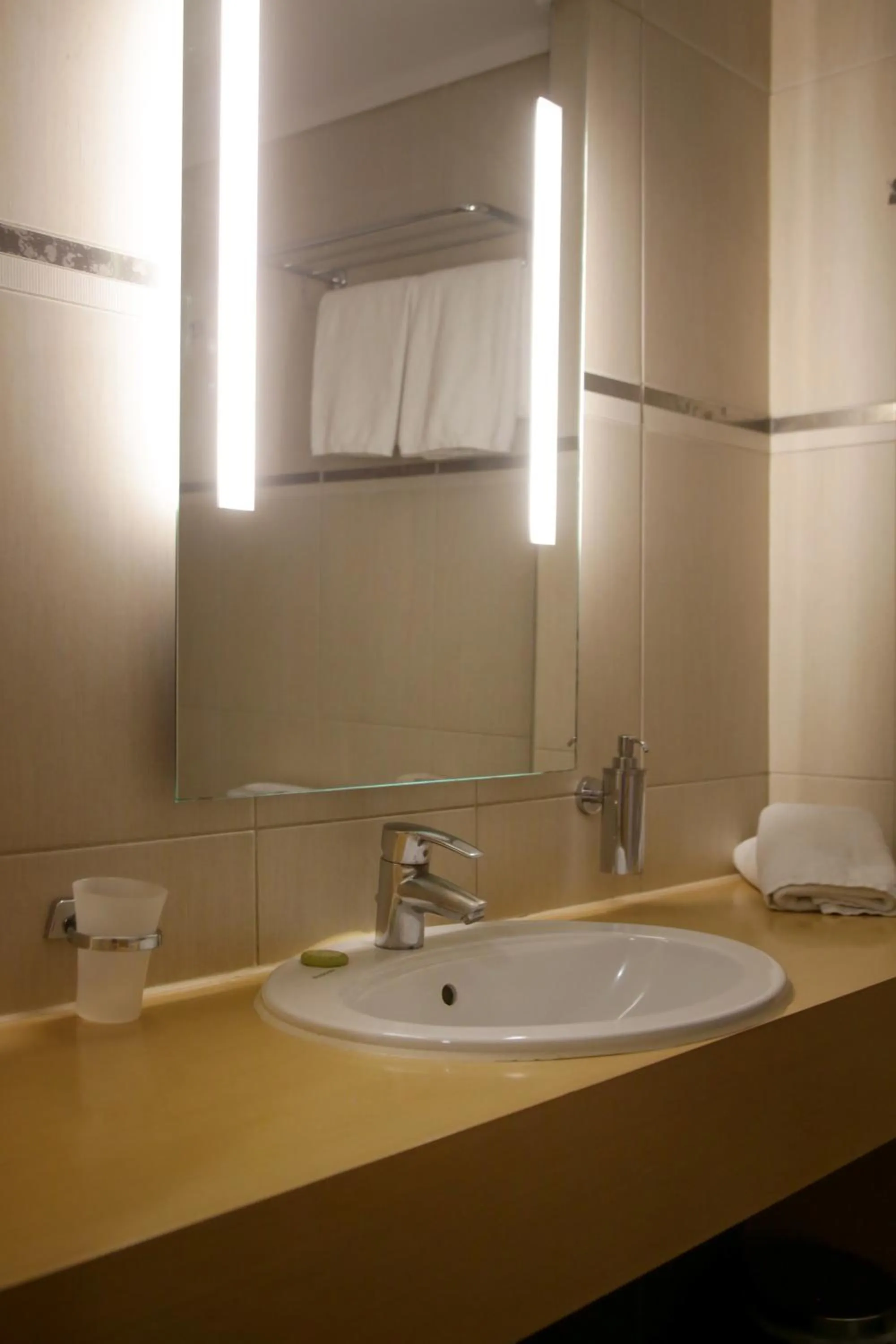 Bathroom in Astoria Hotel Thessaloniki