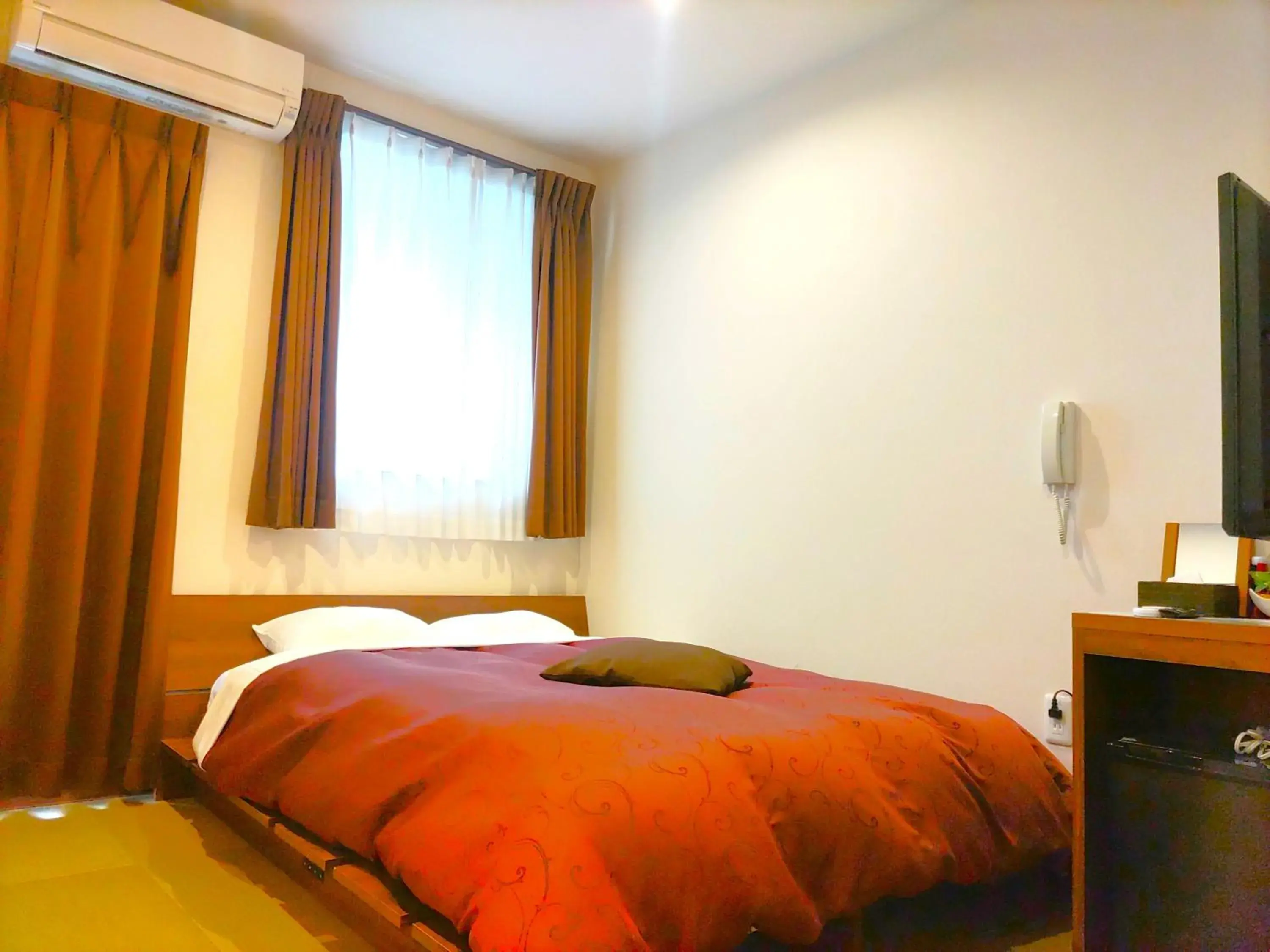 Double Room with Garden View in PREMIUM TOJI Double Room with Garden View in PREMIUM TOJI