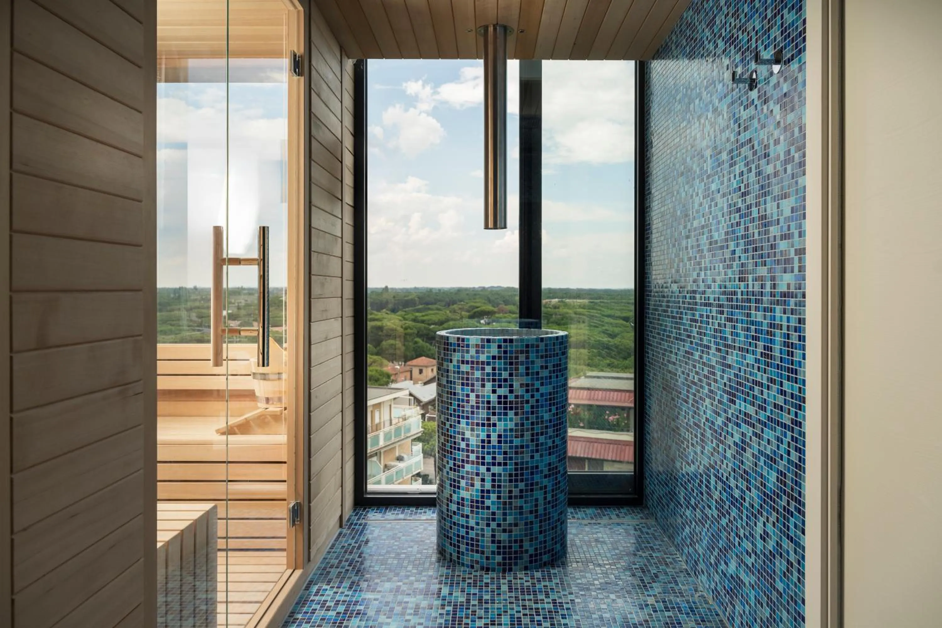 Spa and wellness centre/facilities in Bolina Suite & Spa