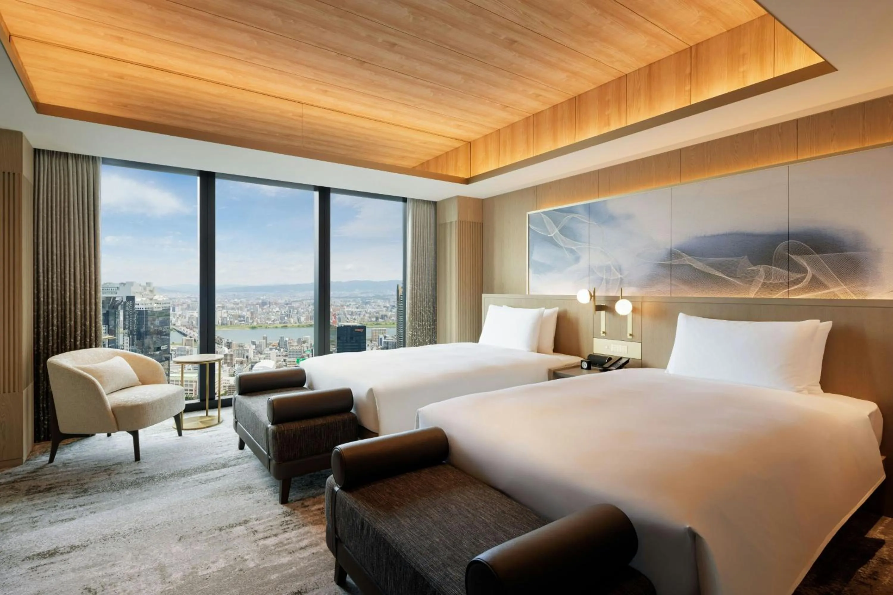 Bedroom, Bed in THE OSAKA STATION HOTEL, Autograph Collection