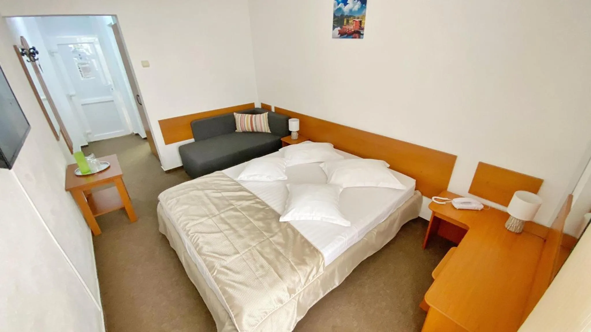 Bed in Hotel Decebal Estival Neptun