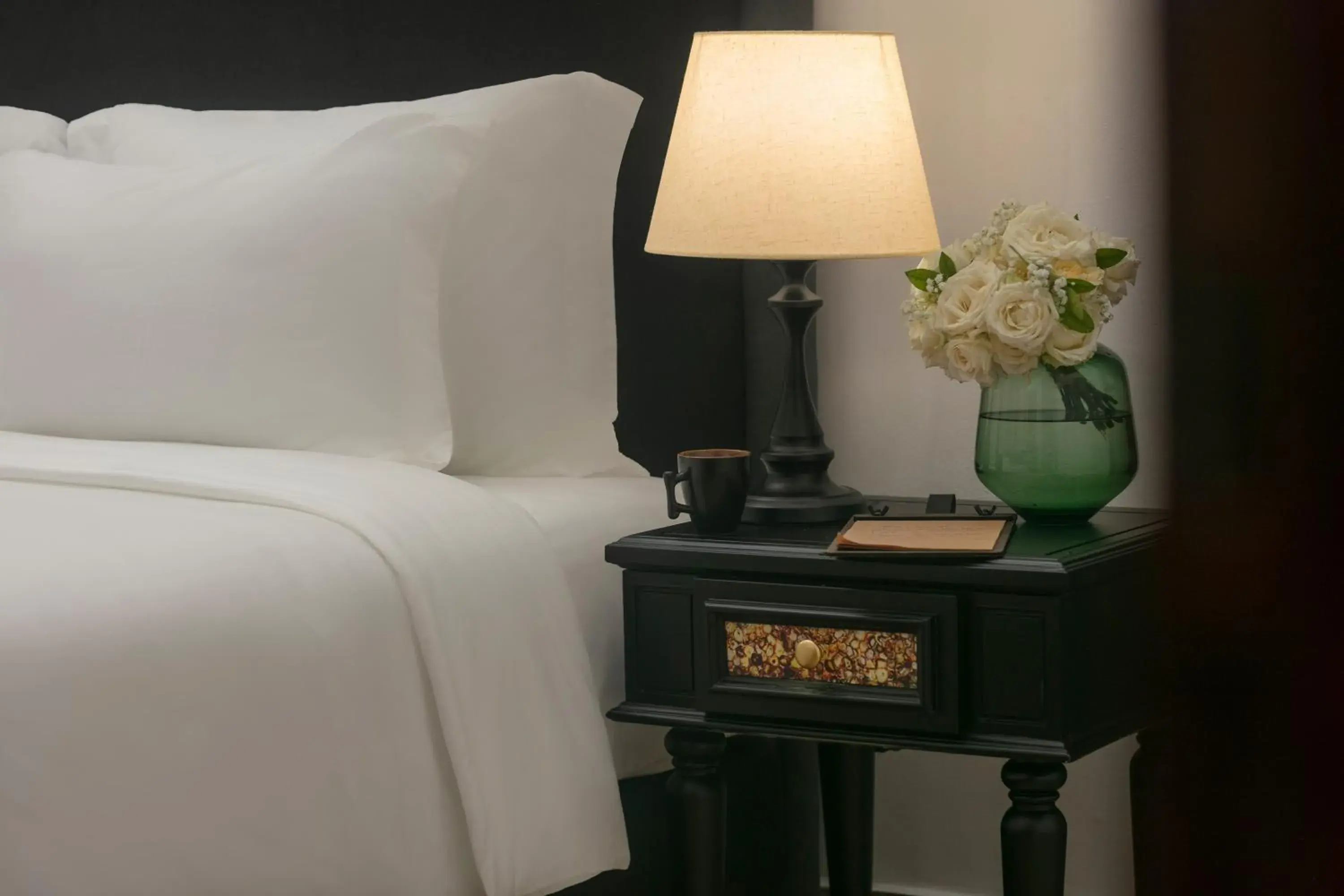 Bedroom in Maison Cat Ba Bay View Villa Bedroom in Maison Cat Ba Bay View Villa