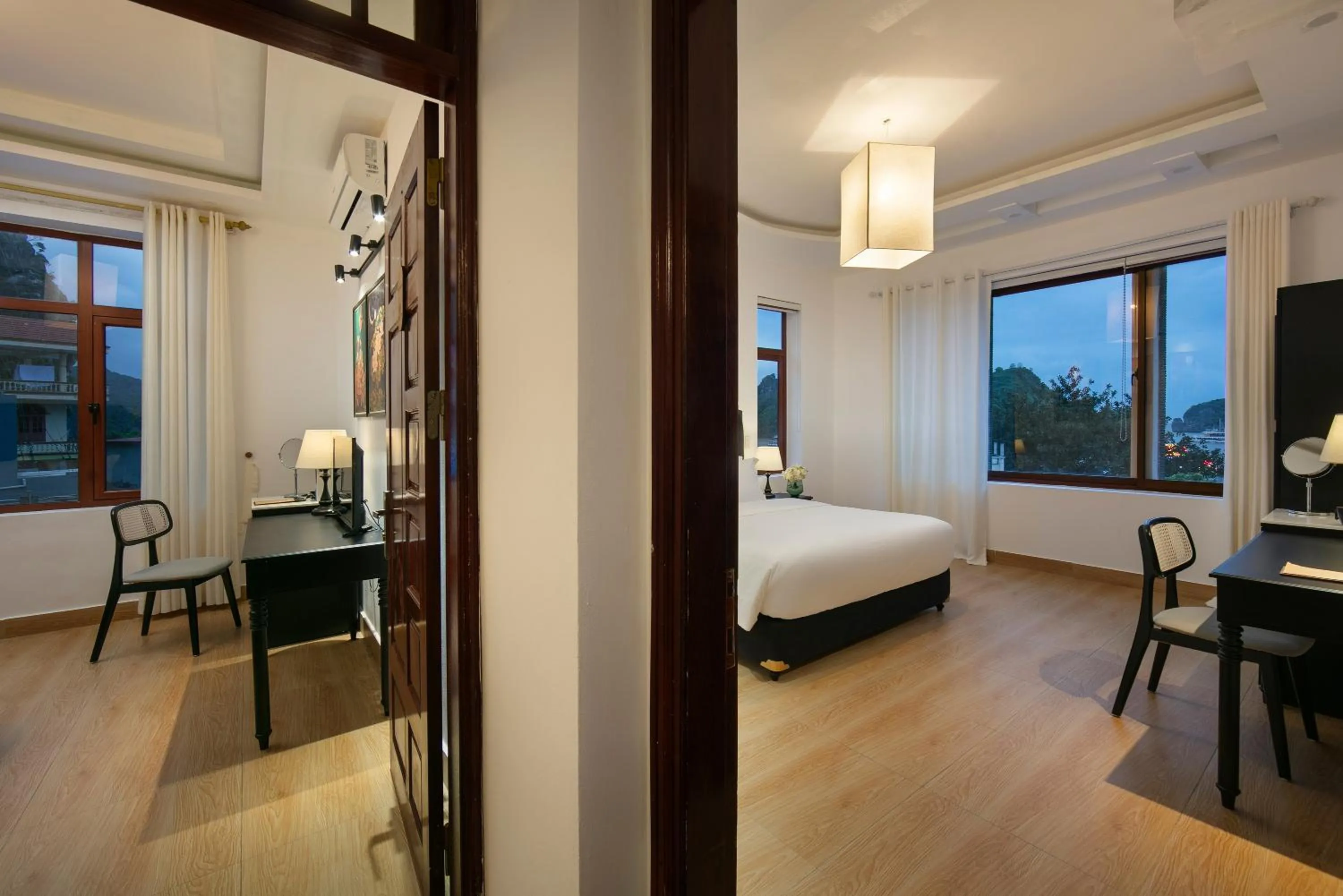 TV and multimedia in Maison Cat Ba Bay View Villa