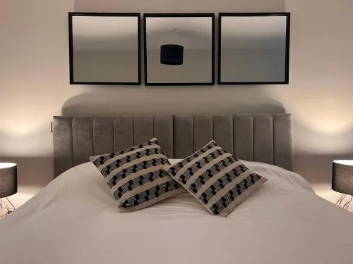 Modern Apartment - BHX NEC - Free Secure Gated Parking