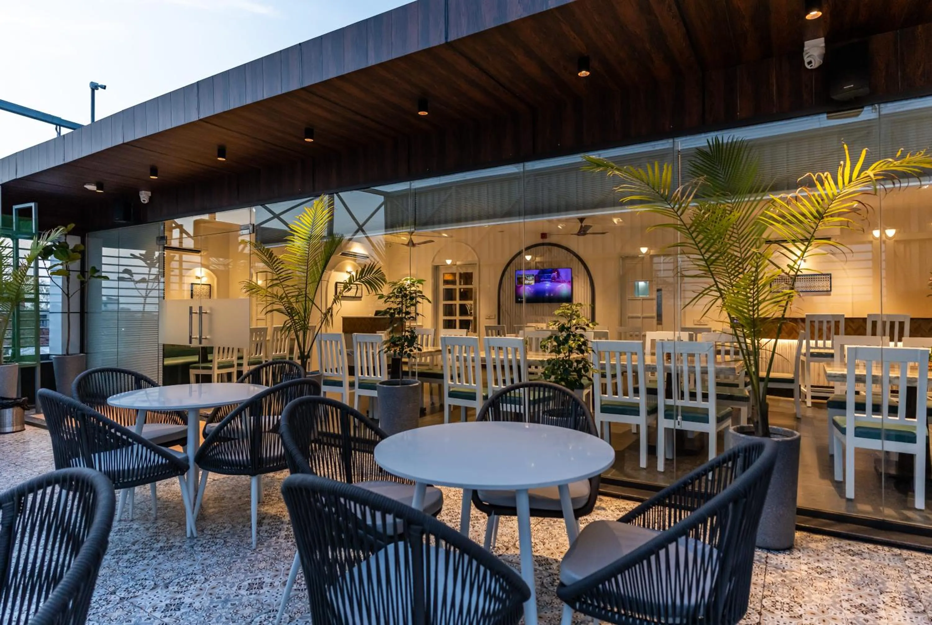 Restaurant/places to eat in Blessings Inn