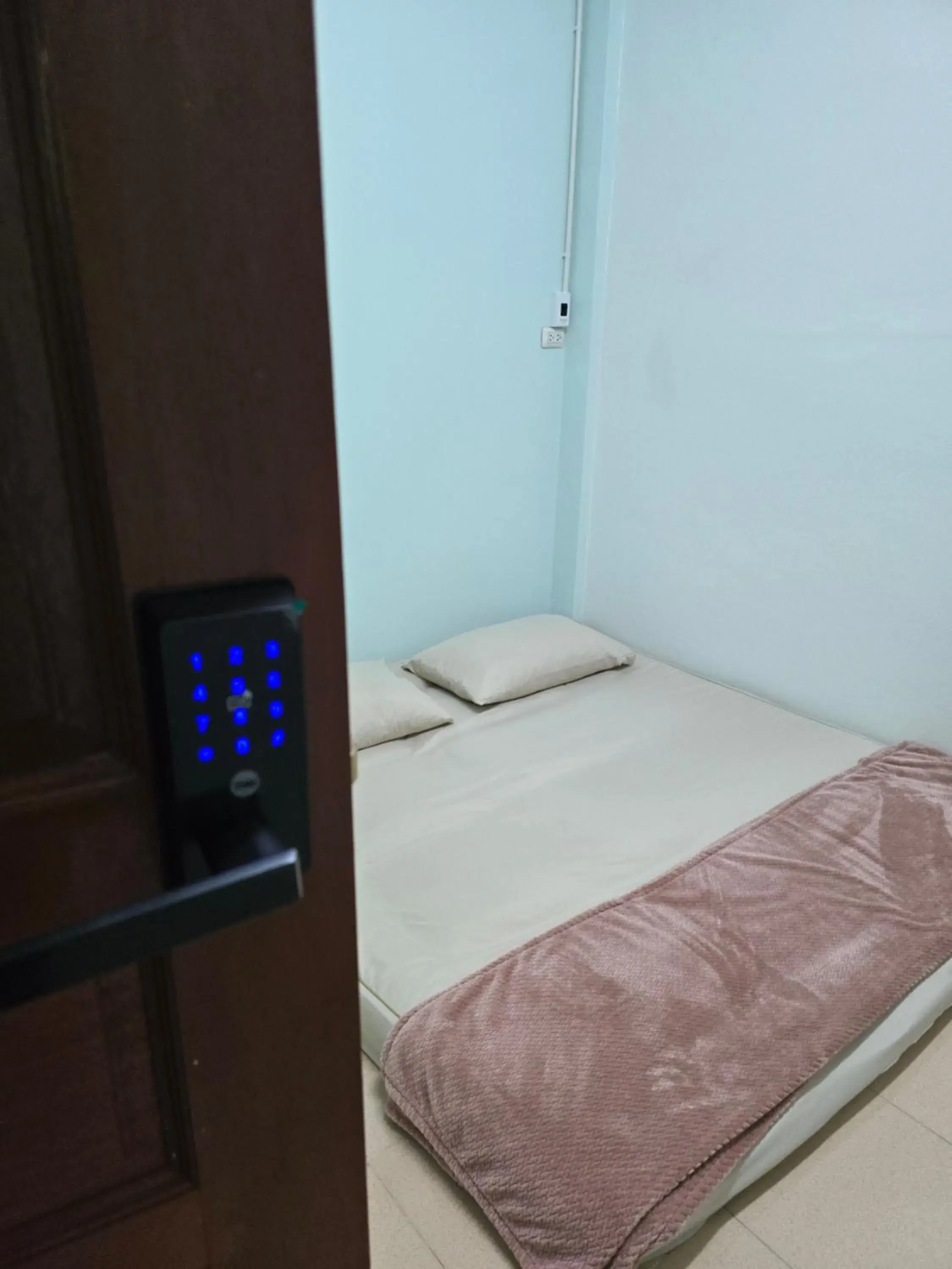 Bedroom, Bed in Yume House Bedroom, Bed in Yume House