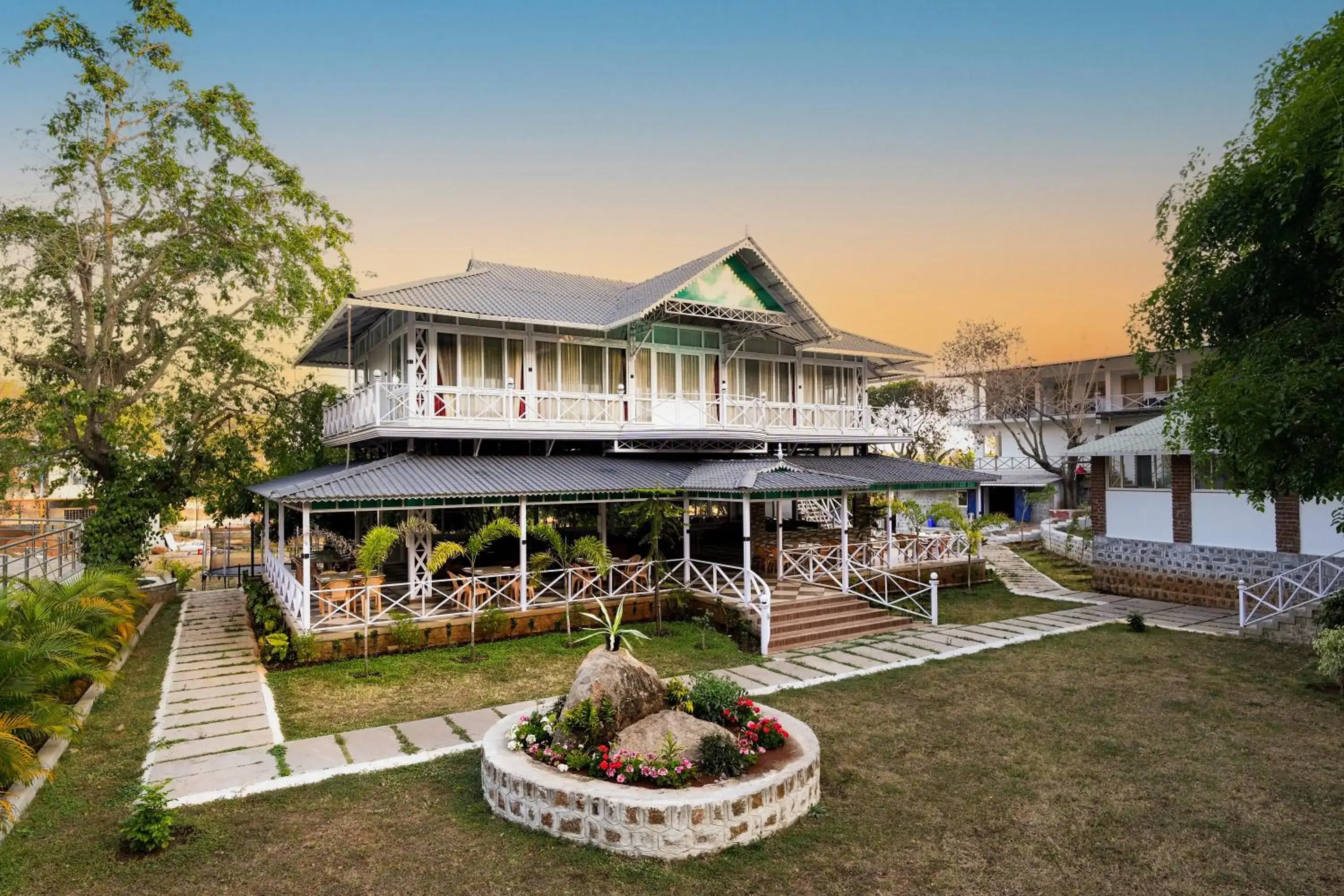 Property building in MGM Whispering Wind's Yelagiri Property building in MGM Whispering Wind's Yelagiri