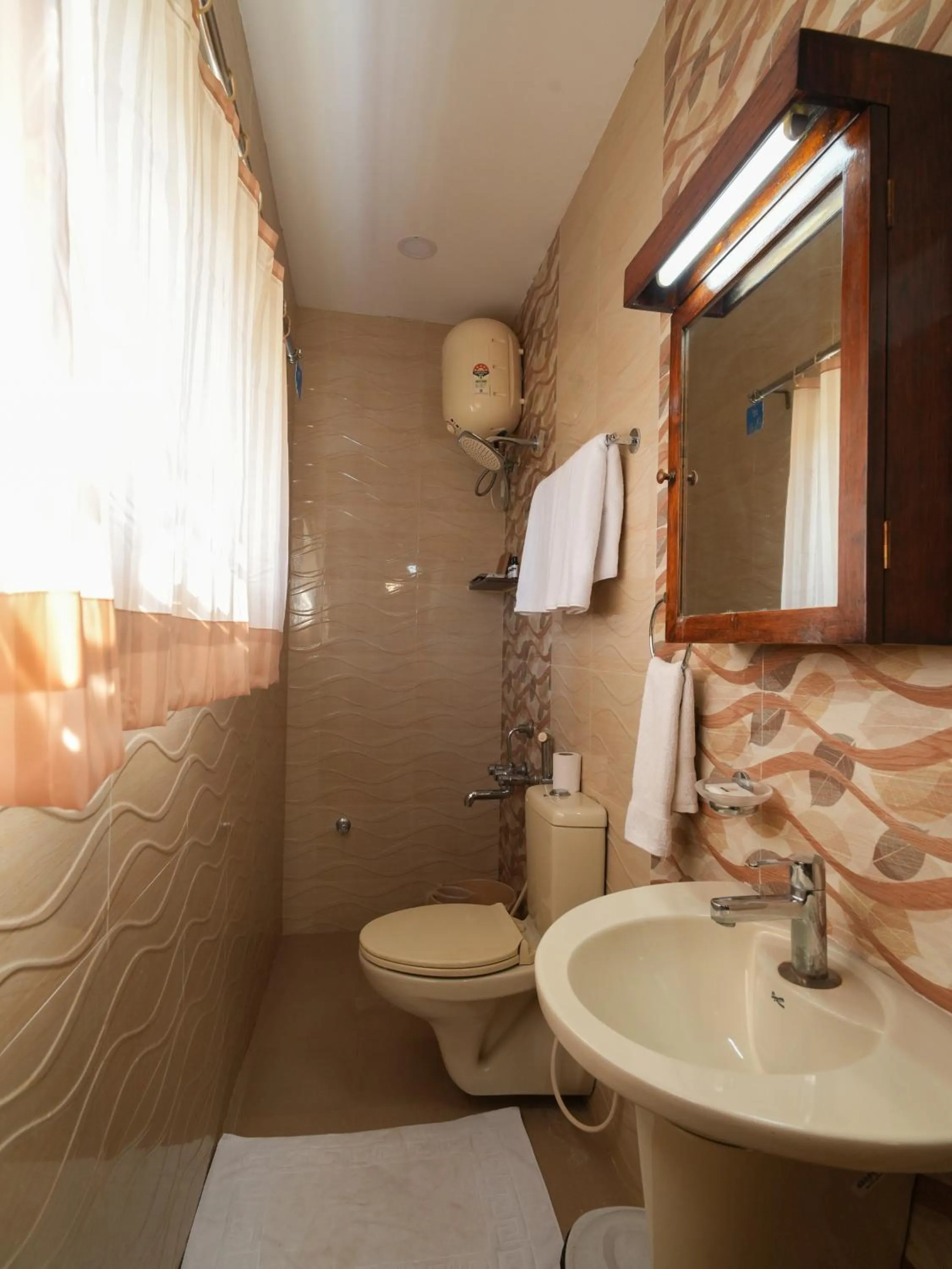 Shower in MGM Whispering Wind's Yelagiri