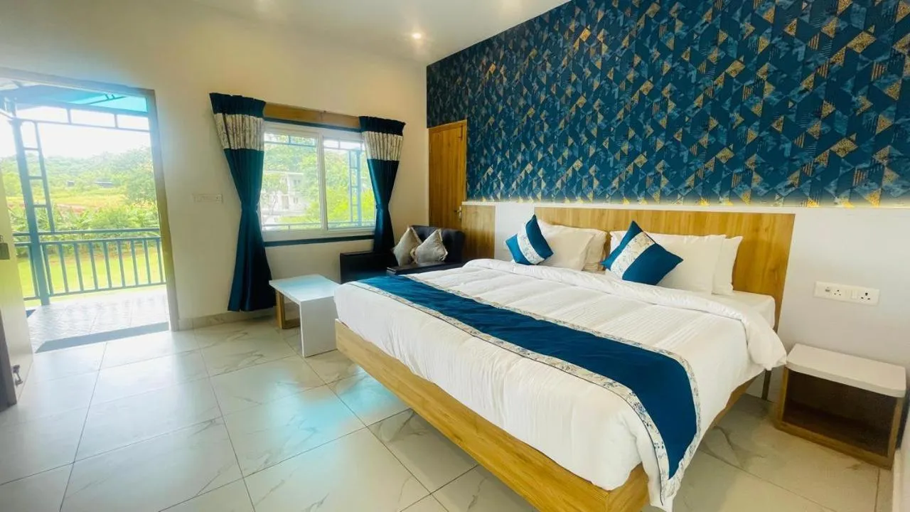 Bedroom, Bed in MGM Whispering Wind's Yelagiri