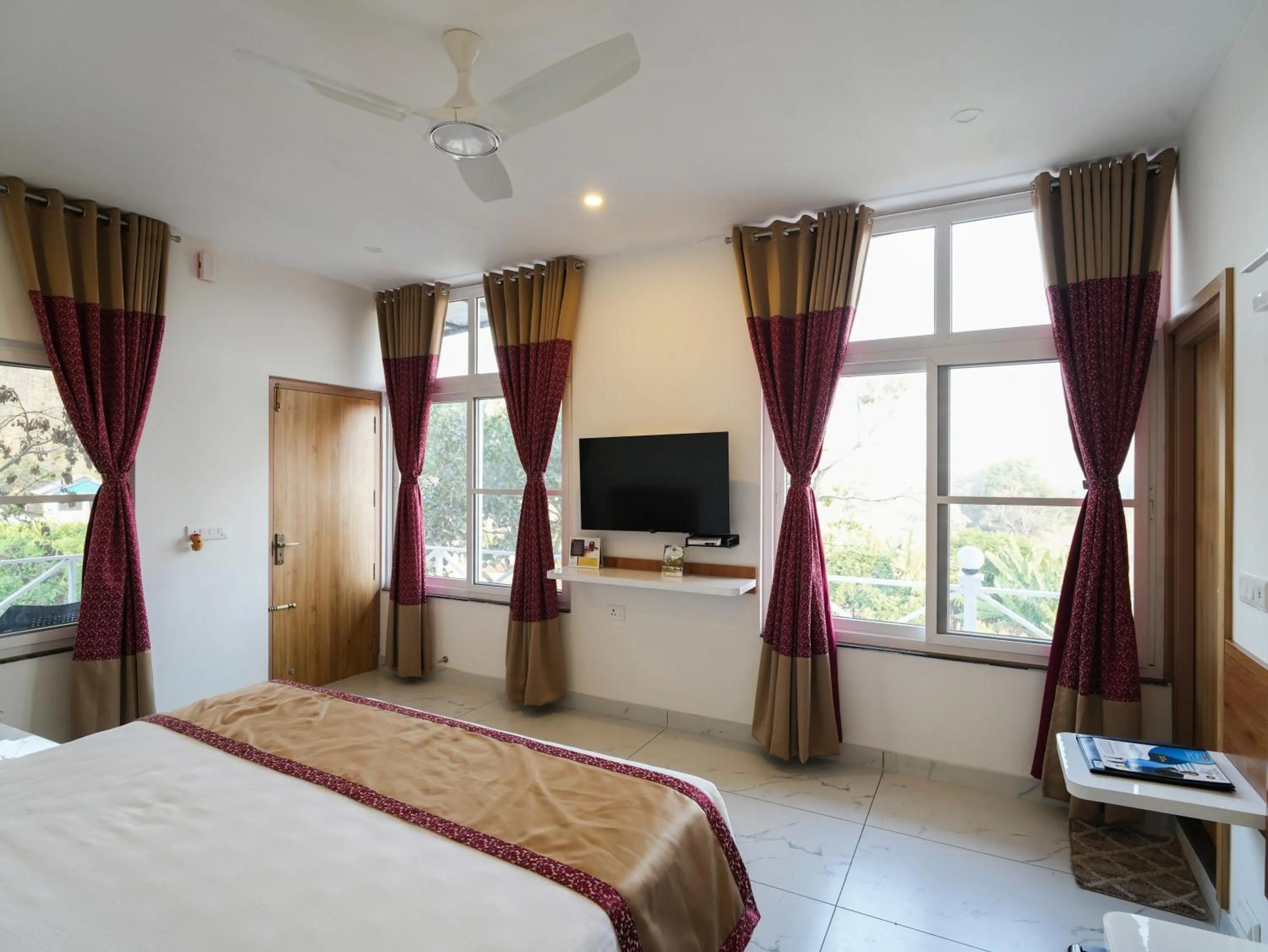 Bedroom, Bed in MGM Whispering Wind's Yelagiri