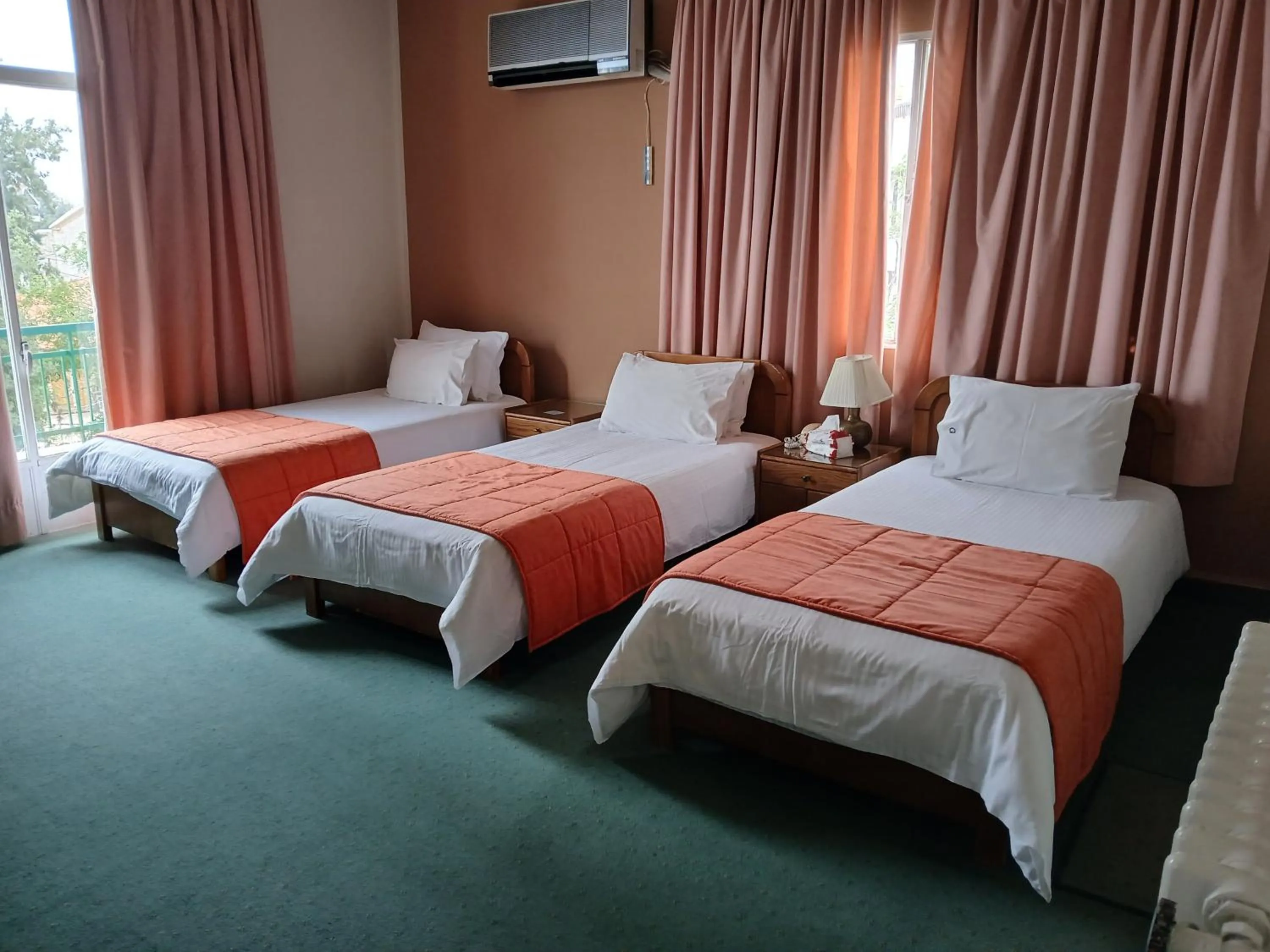 Bedroom, Bed in GARDEN HOTEL