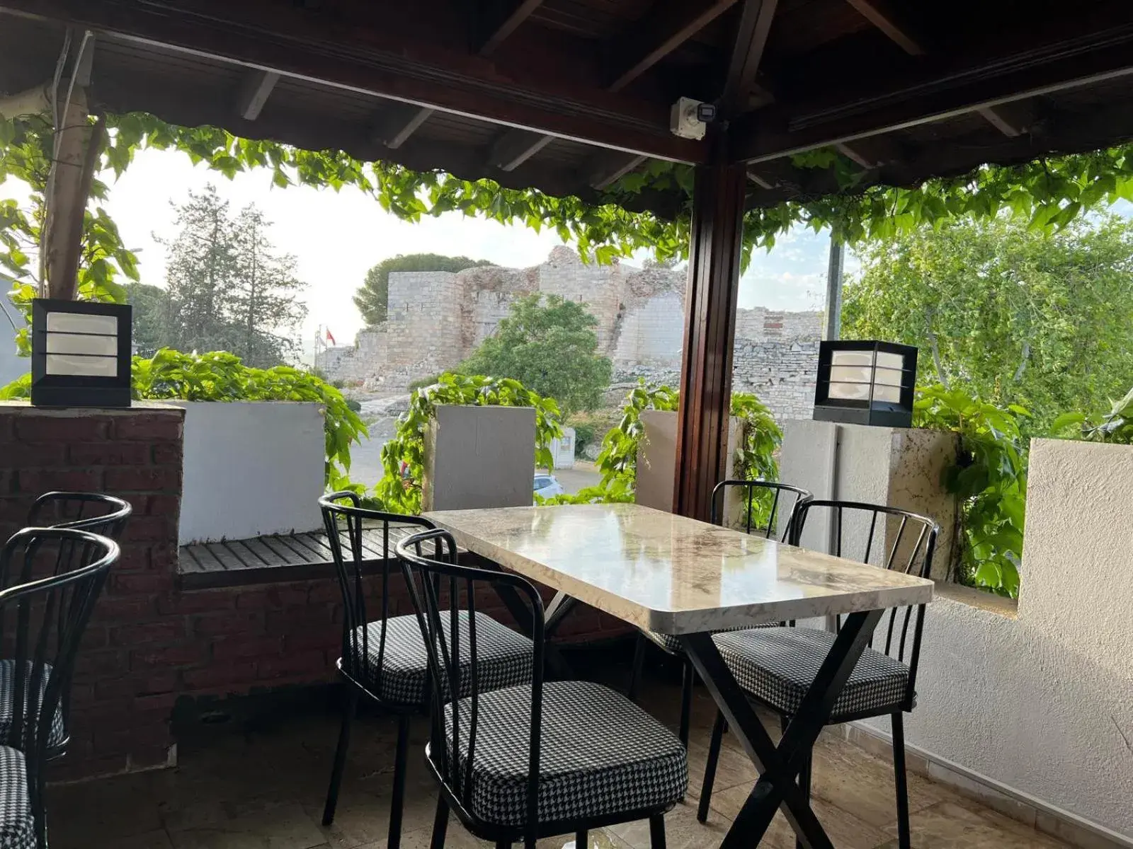 Restaurant/places to eat in Hotel Bella Restaurant/places to eat in Hotel Bella