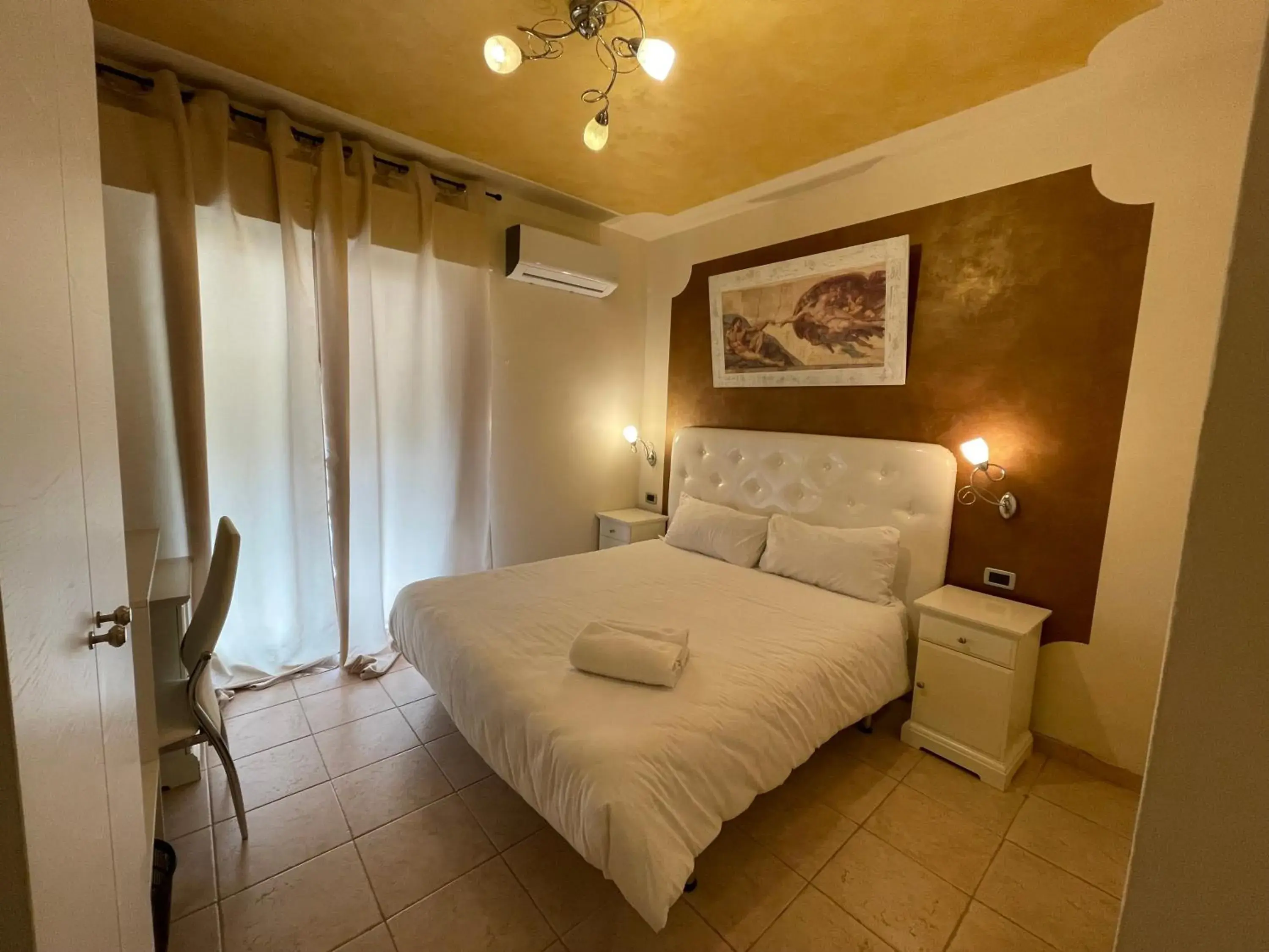 Double Room with Balcony - single occupancy in Hotel Central Giacomini Double Room with Balcony - single occupancy in Hotel Central Giacomini