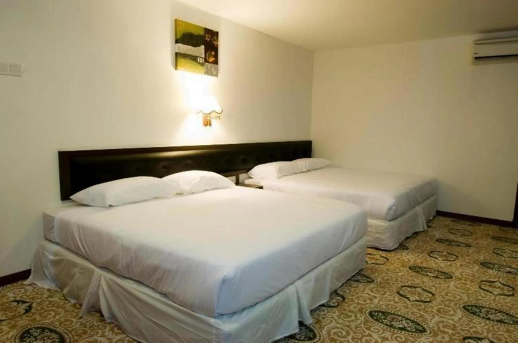 Bedroom, Bed in Syaz Meridien Hotel