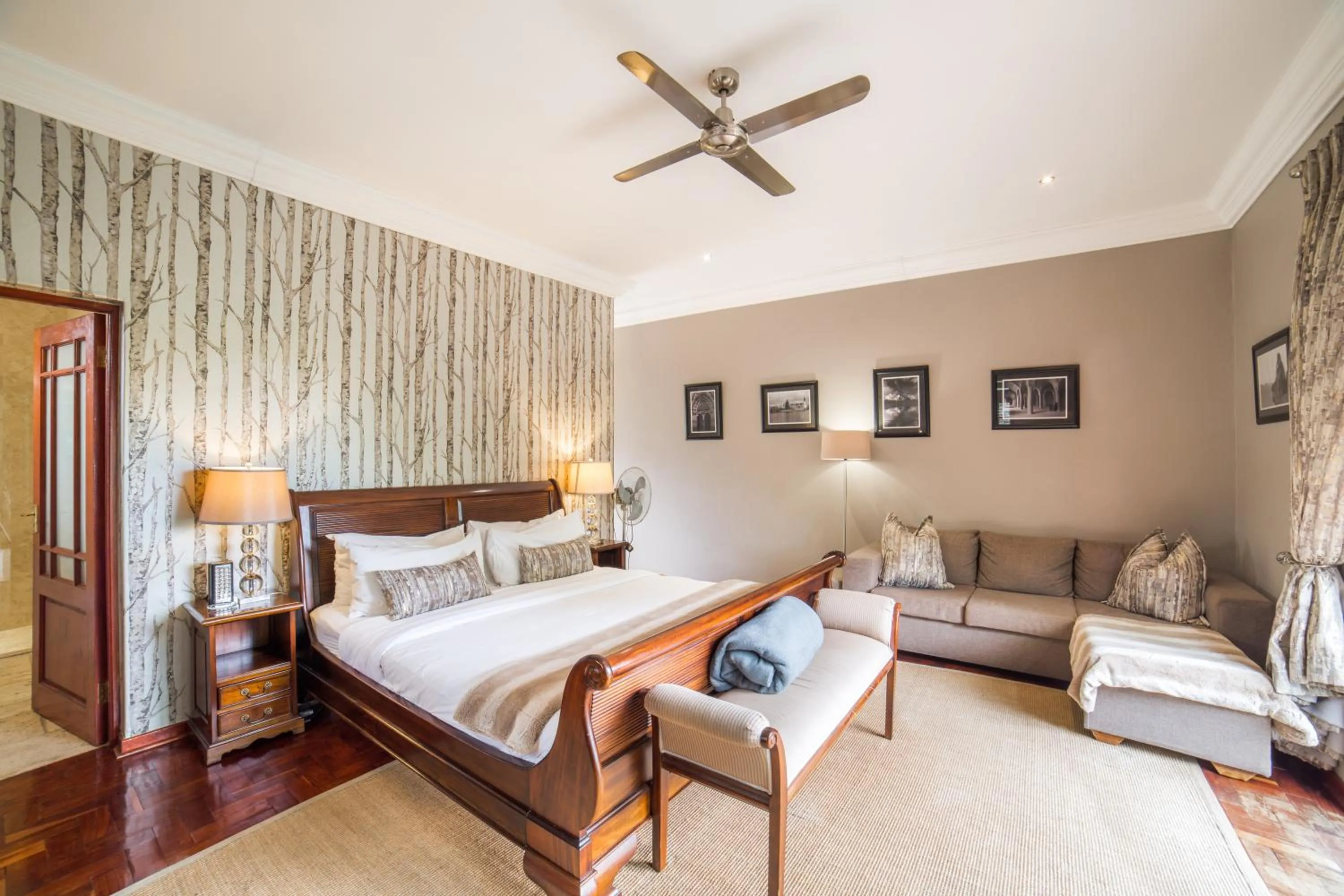 Photo of the whole room, Bed in Tuareg Guest House