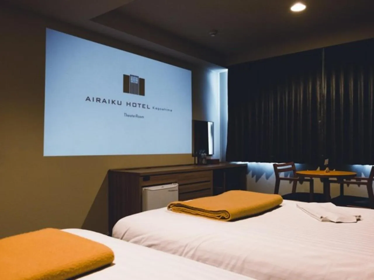 Photo of the whole room, Bed in AIRAIKUHOTEL kagoshima