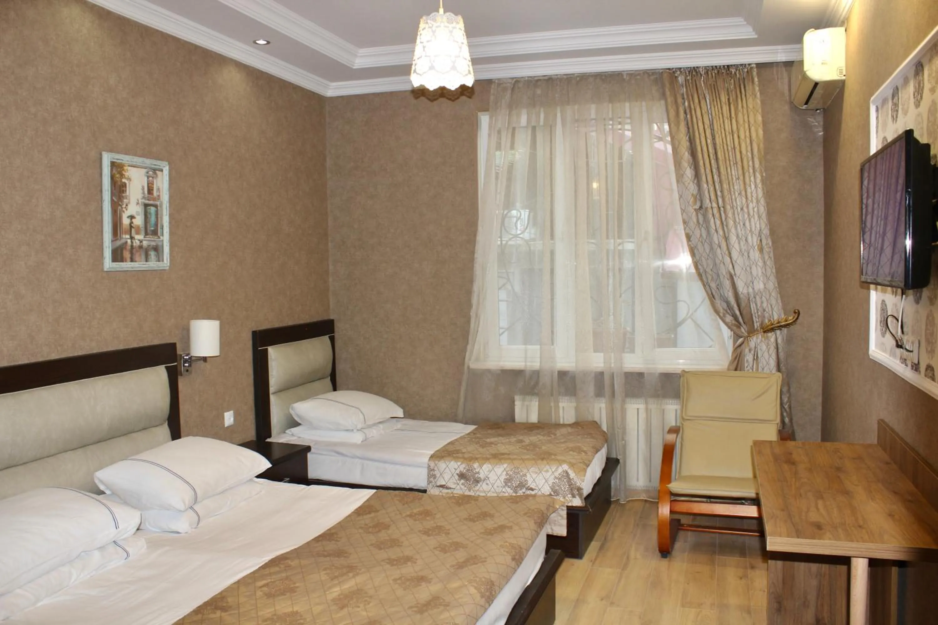 Bed in Luxor Garden