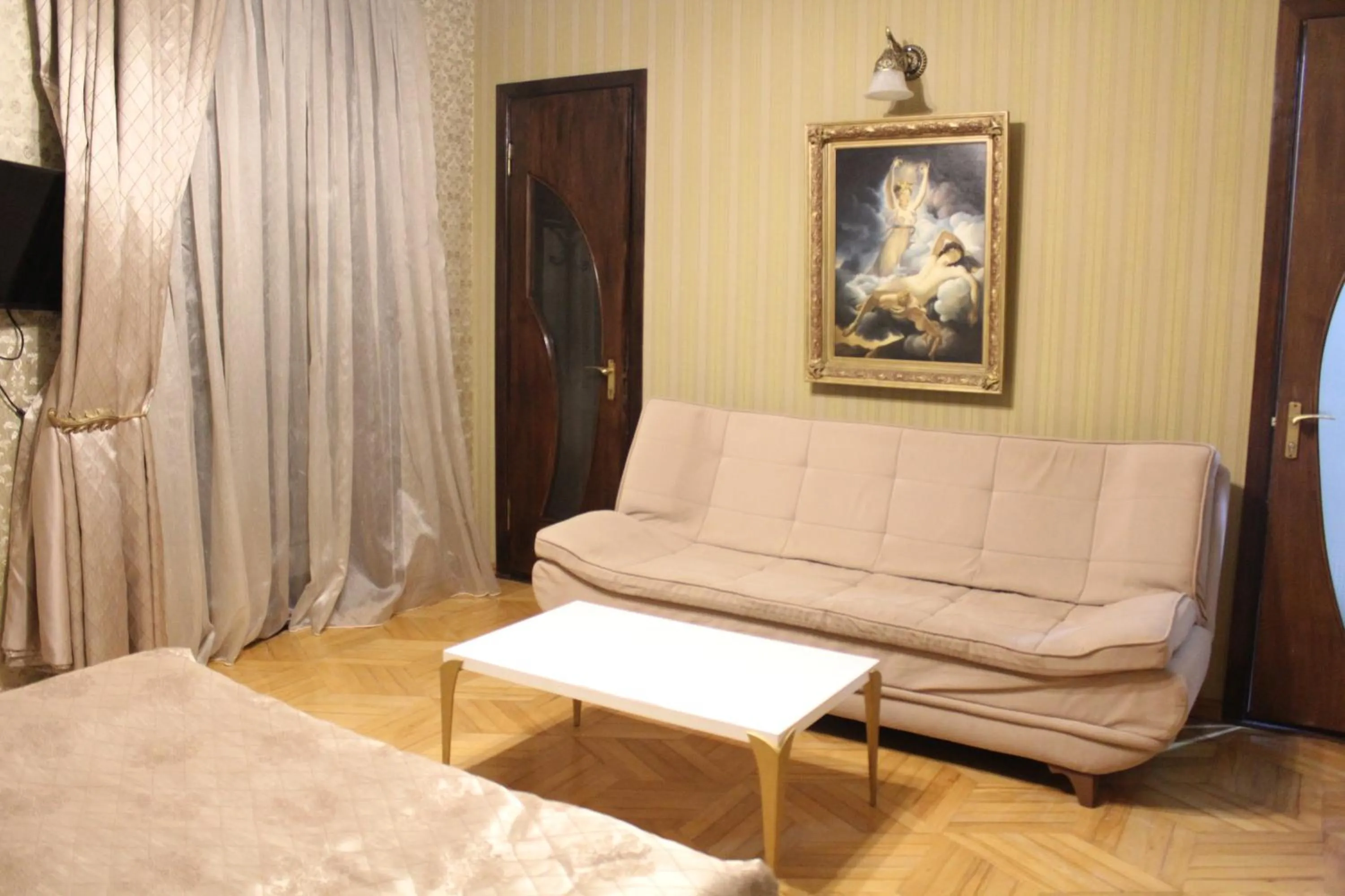 Bedroom, Bed in Luxor Garden