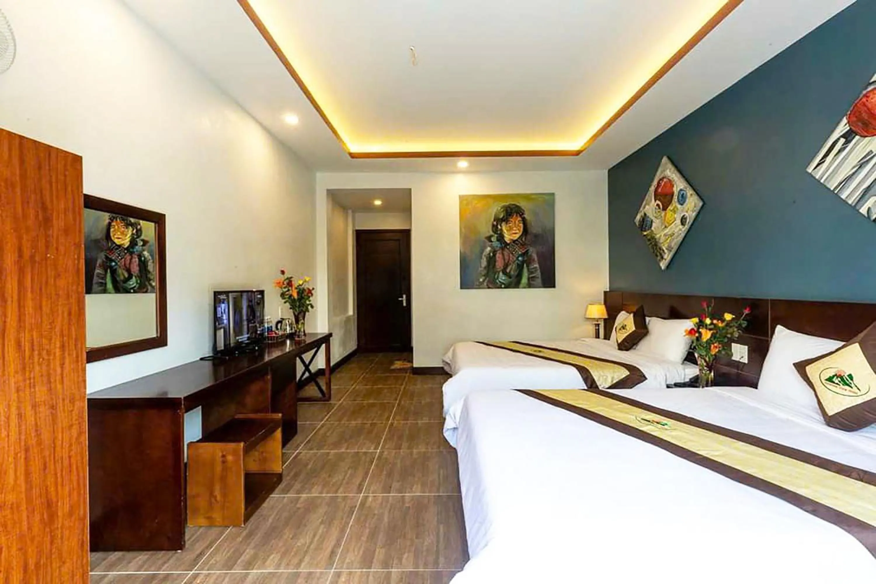 Photo of the whole room, Bed in Sunshine View Sapa Hotel