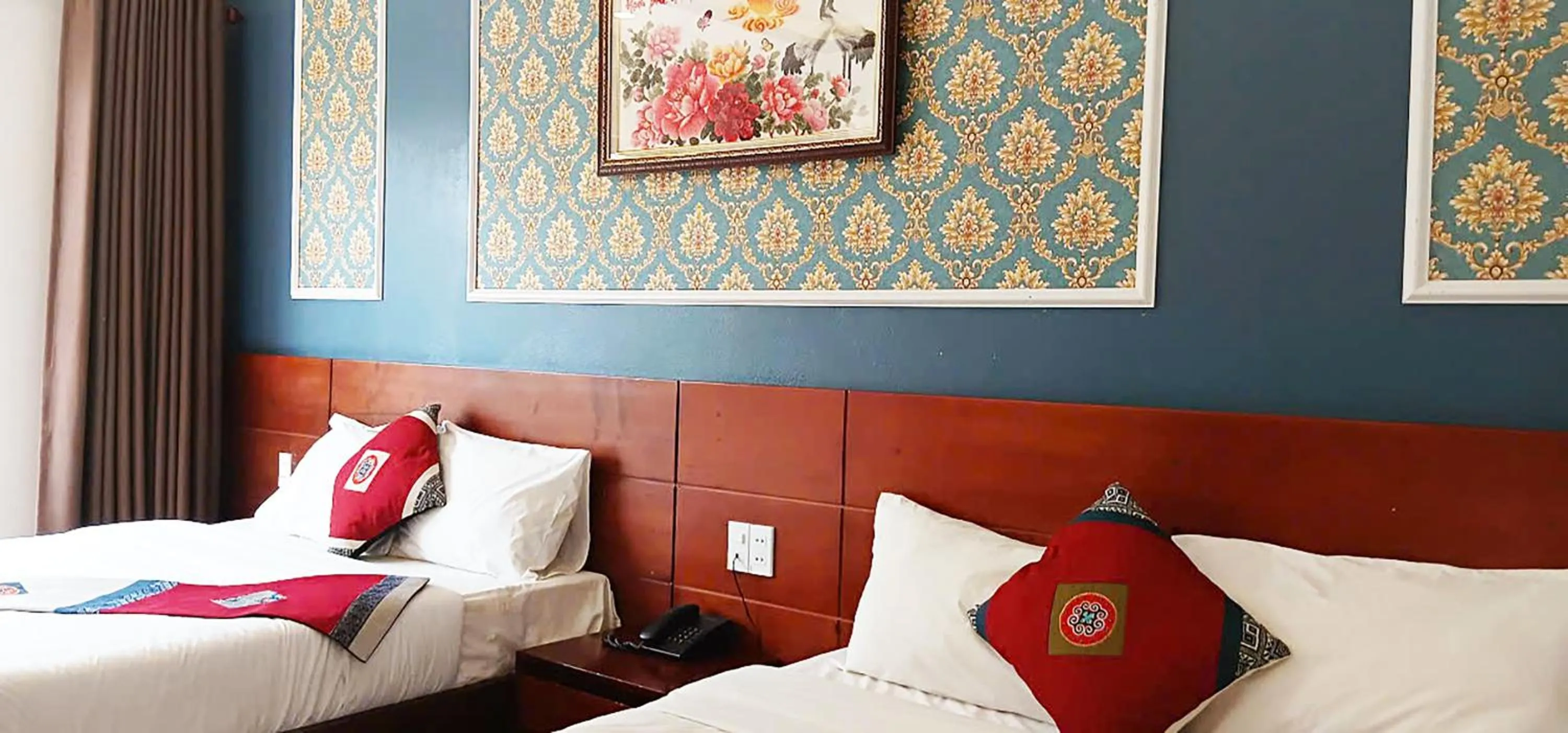 Bed in Sunshine View Sapa Hotel