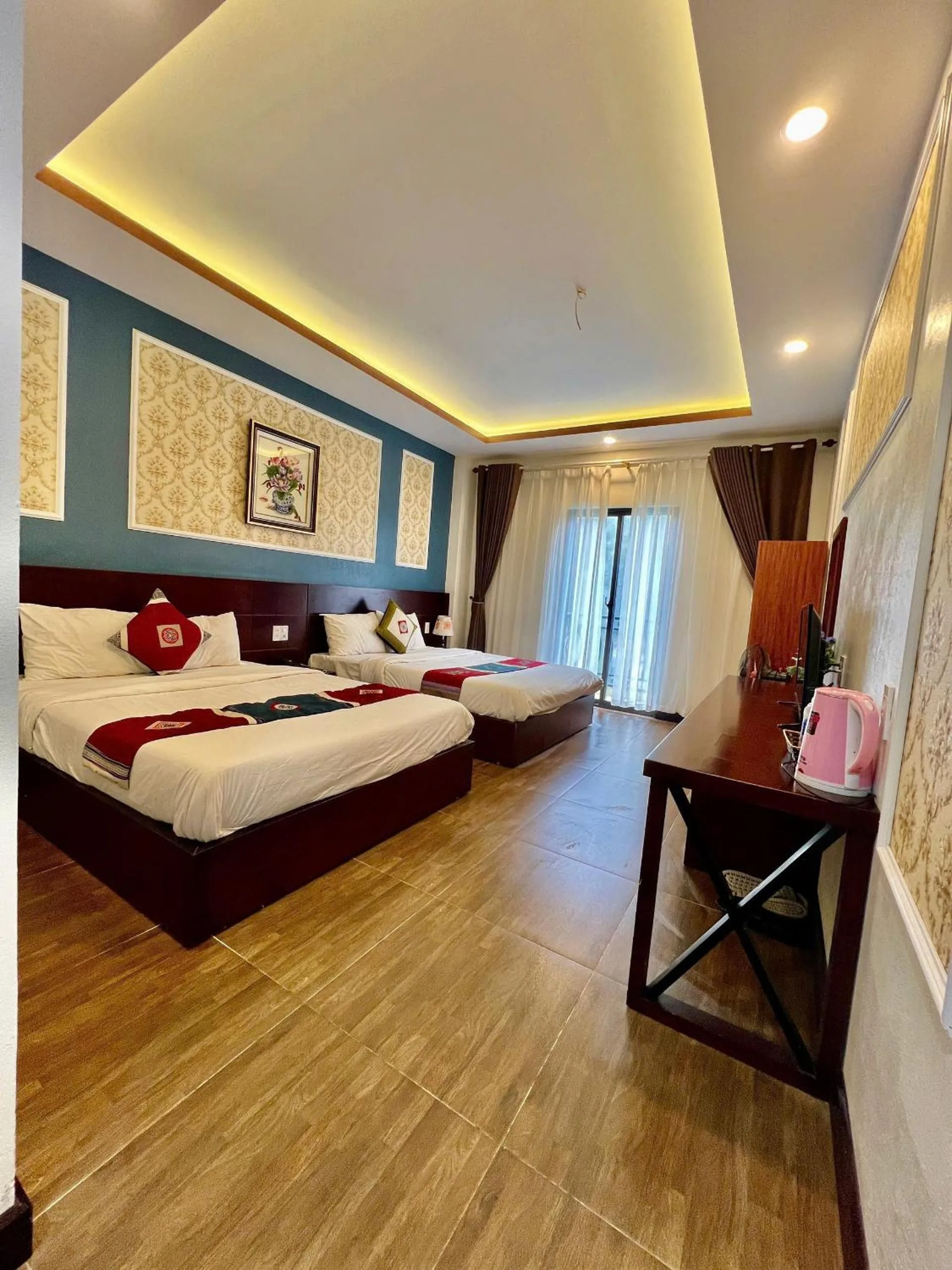 Bed in Sunshine View Sapa Hotel