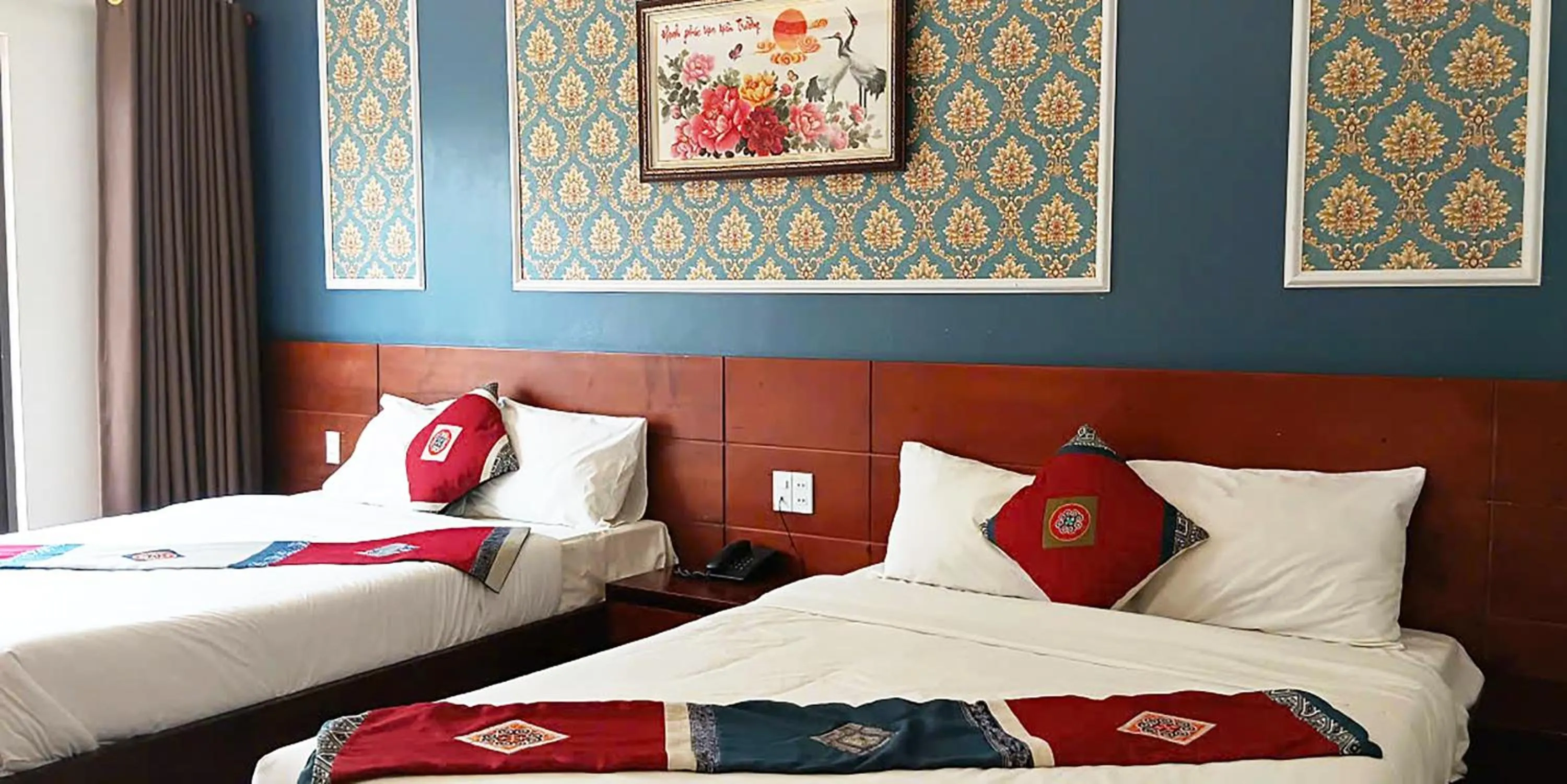 Bed in Sunshine View Sapa Hotel