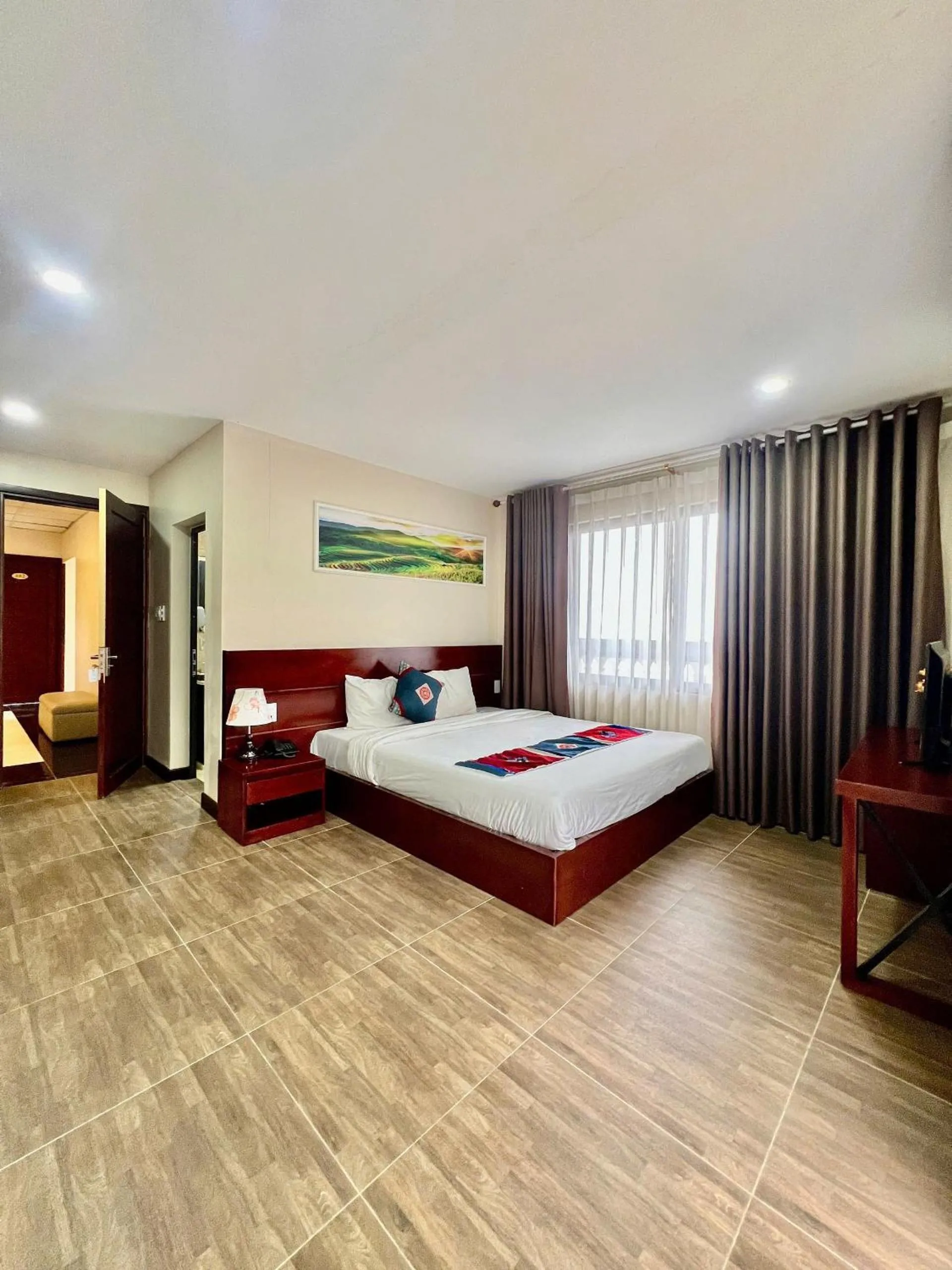 Bed in Sunshine View Sapa Hotel