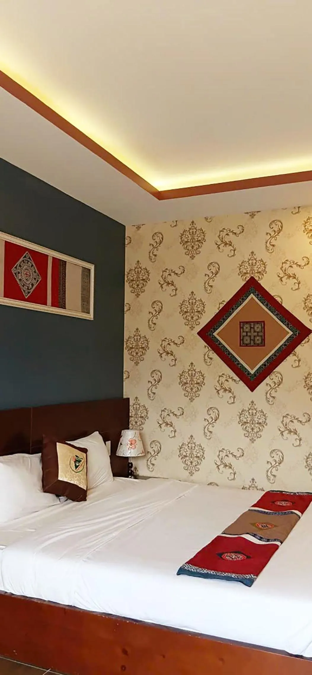 Bed in Sunshine View Sapa Hotel