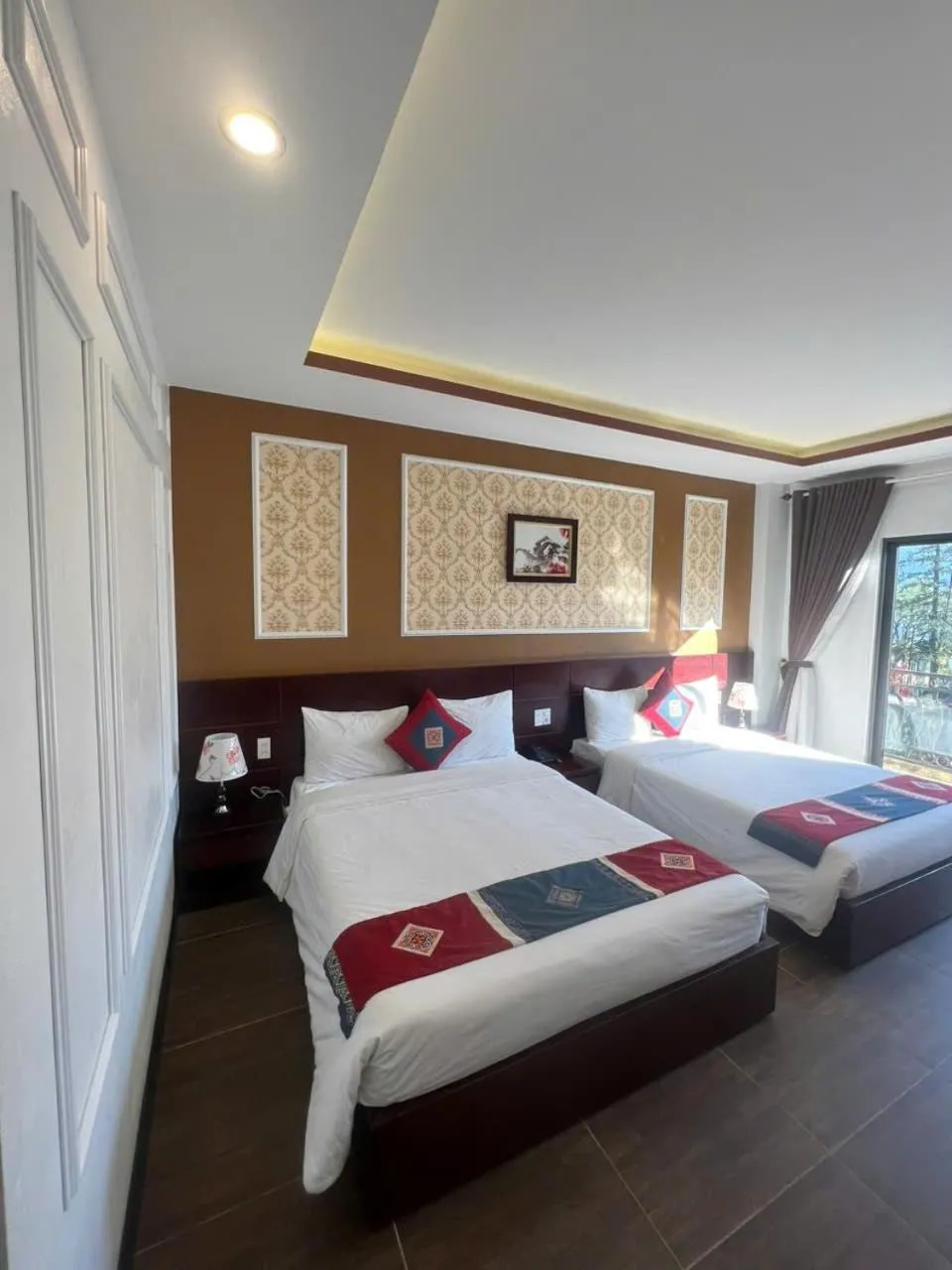 Bed in Sunshine View Sapa Hotel