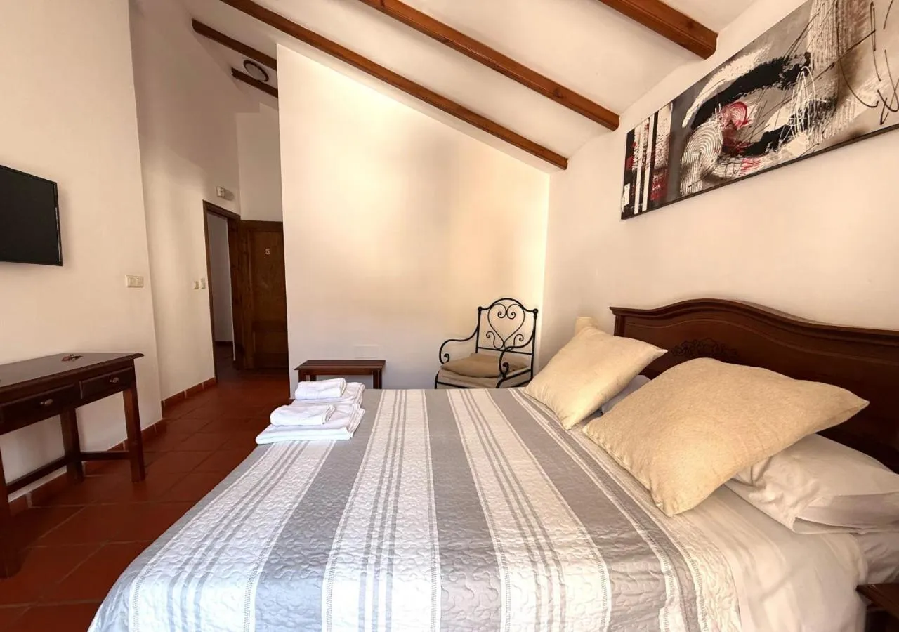 Bed in Hotel Rural Palacete de Mañara