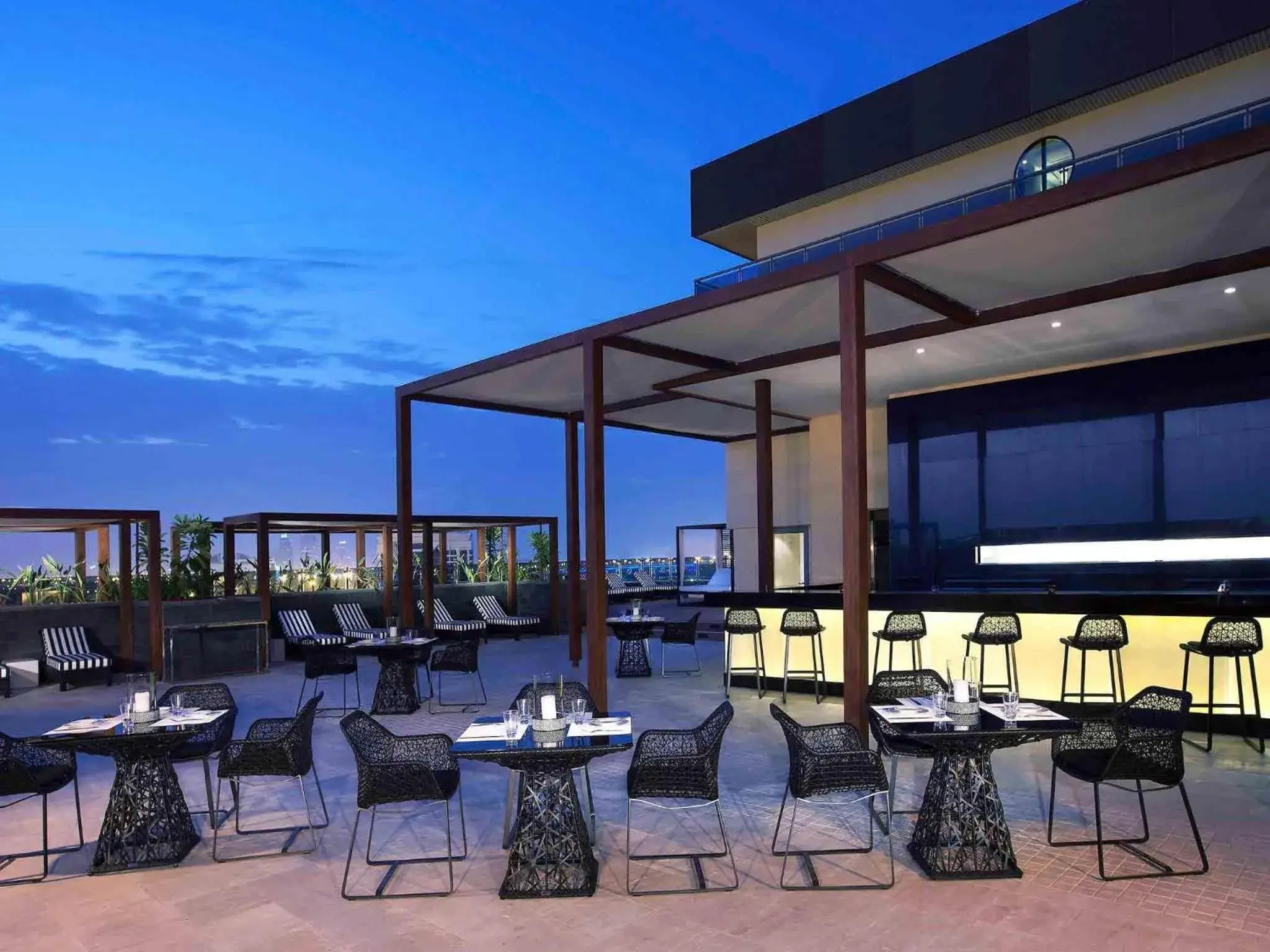 Pool view in Pullman Dubai Creek City Centre Residences Pool view in Pullman Dubai Creek City Centre Residences