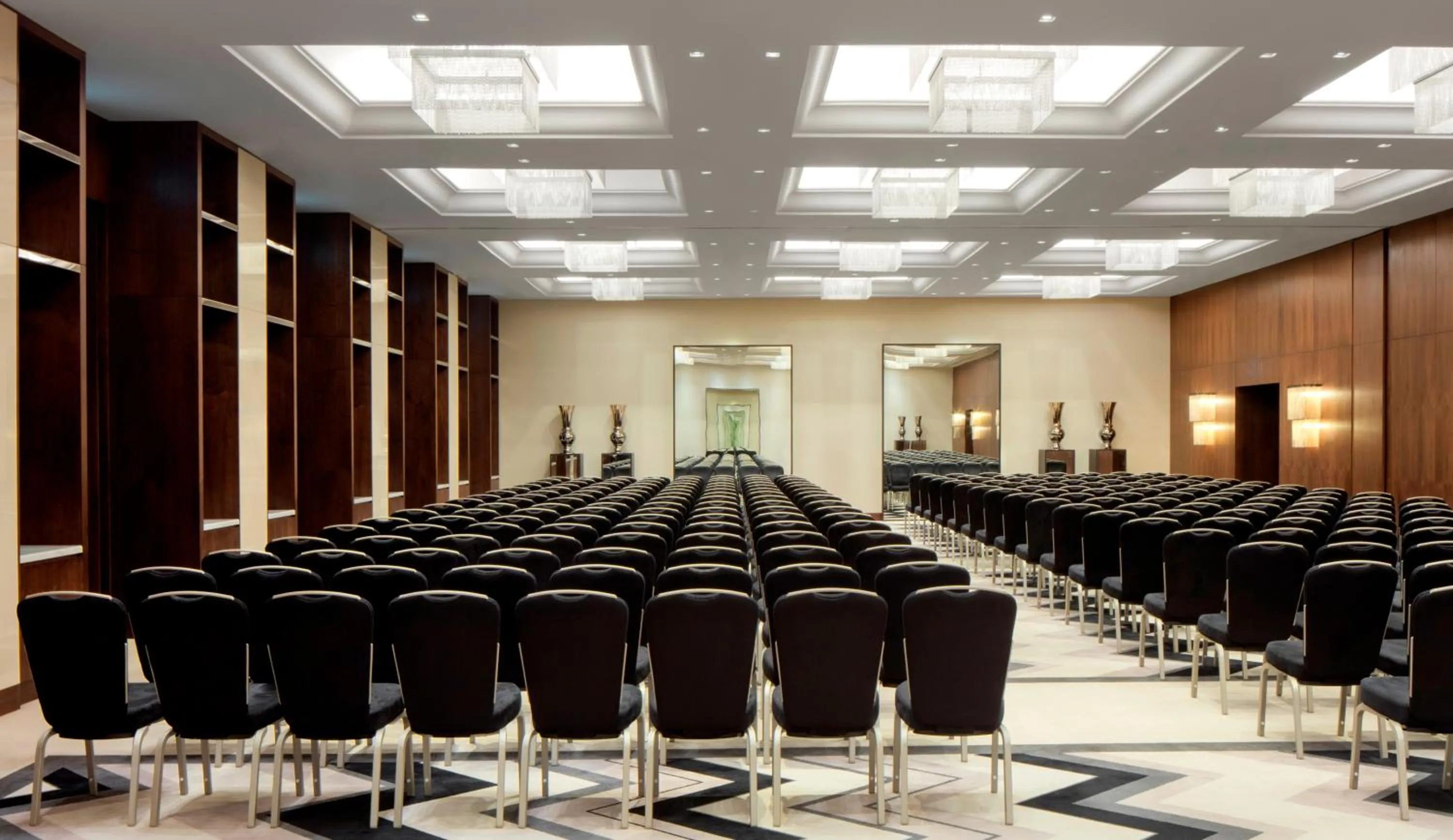 Banquet/Function facilities in Pullman Dubai Creek City Centre Residences