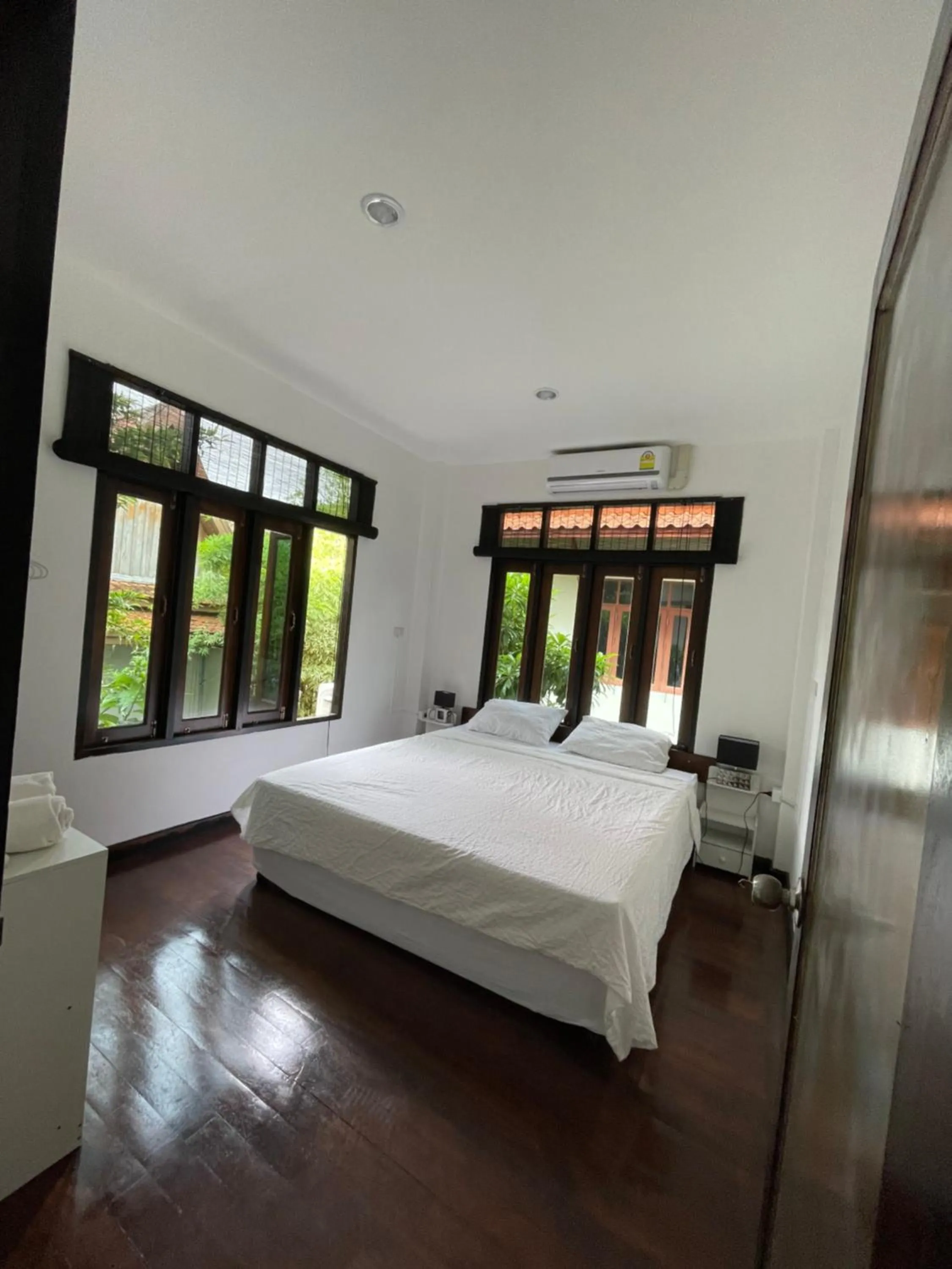 Bed in Aisawan Resort villa