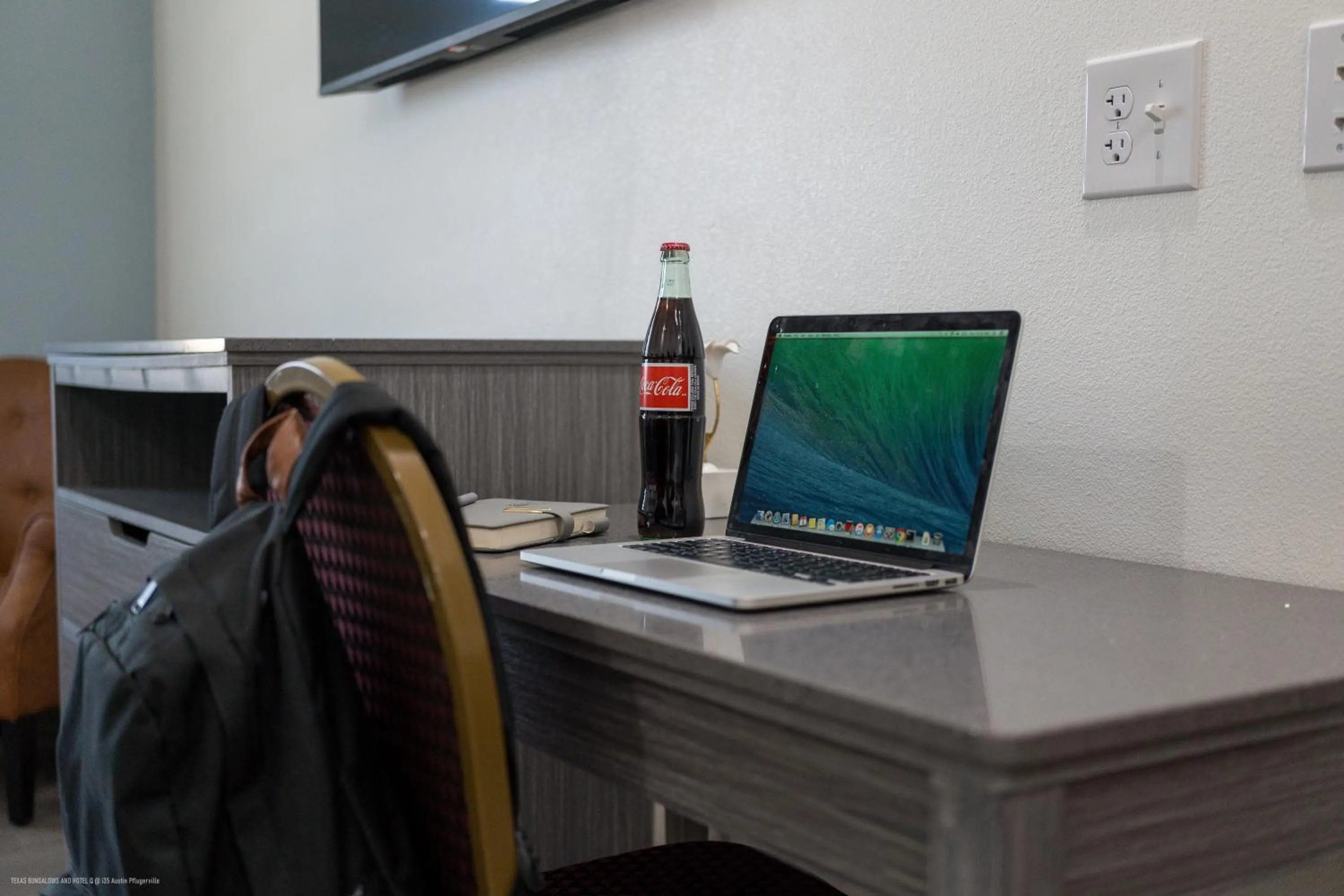 Bedroom in Texas Bungalows Hotel and Hotel Que at i35 Austin Pflugerville