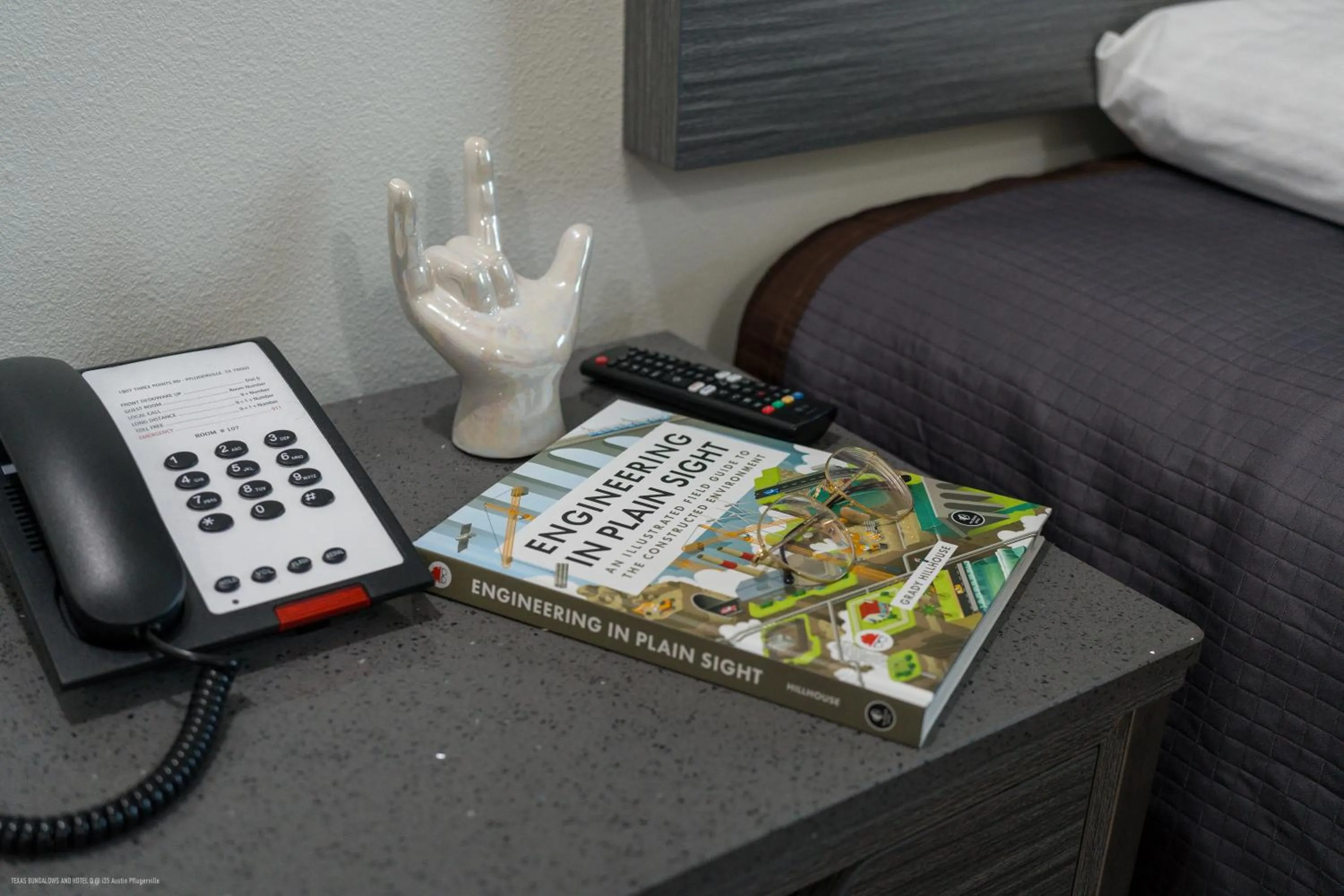 Bedroom, Bed in Texas Bungalows Hotel and Hotel Que at i35 Austin Pflugerville