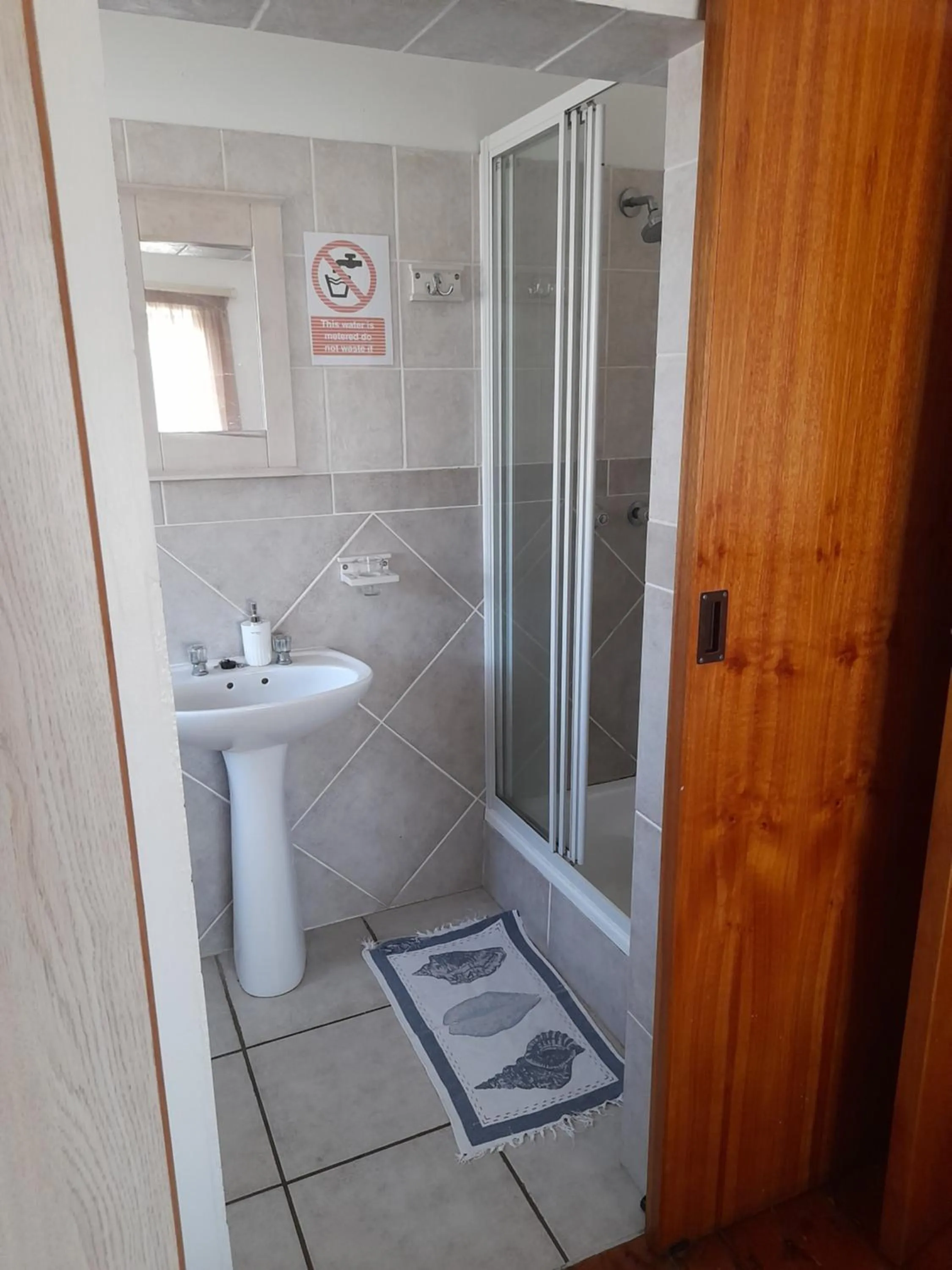 Aquarius Bed and Breakfast