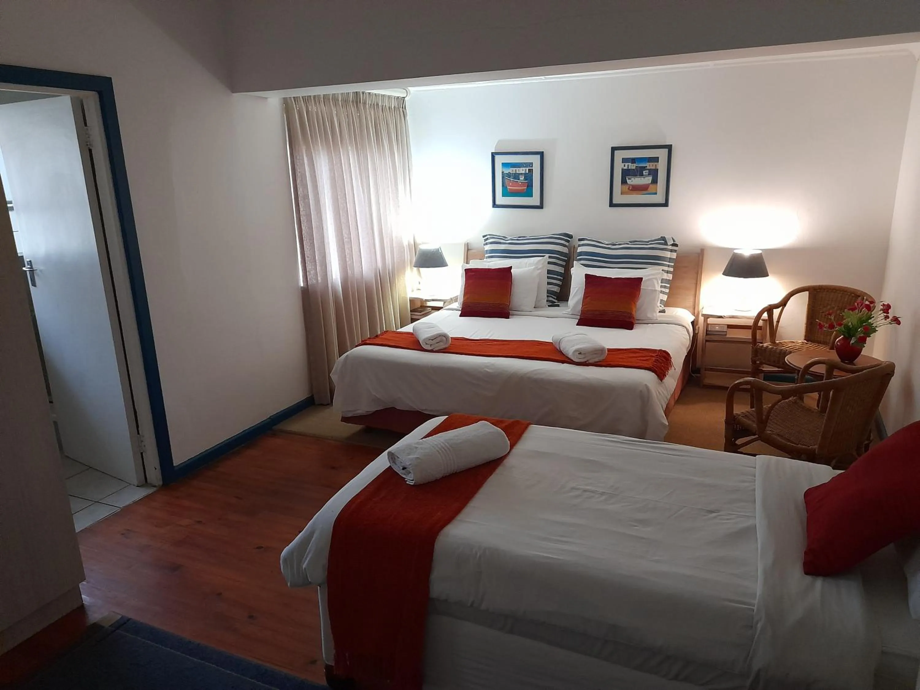 Bed in Aquarius Bed and Breakfast