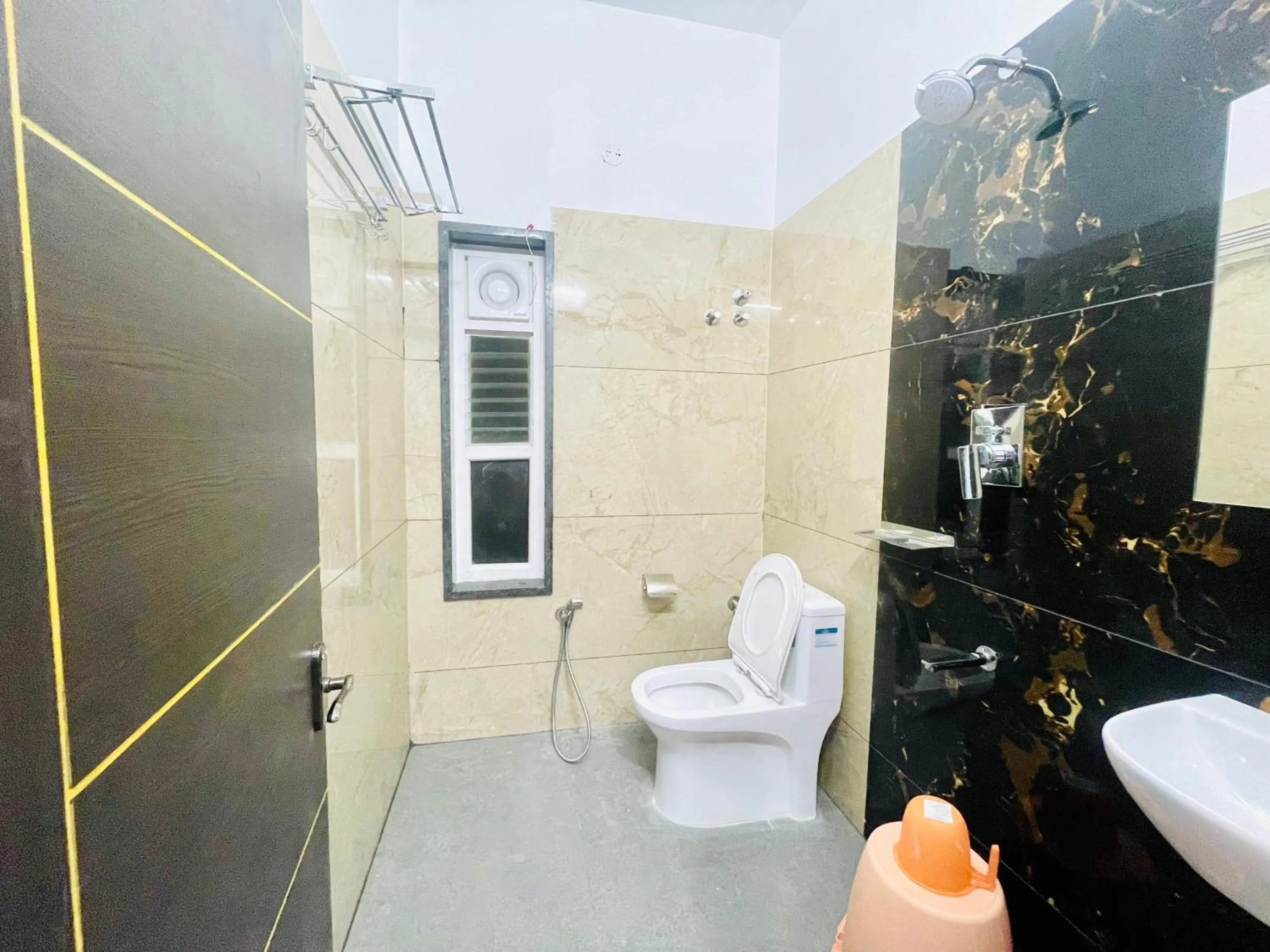 Shower in Deccan Suites, Tirupati