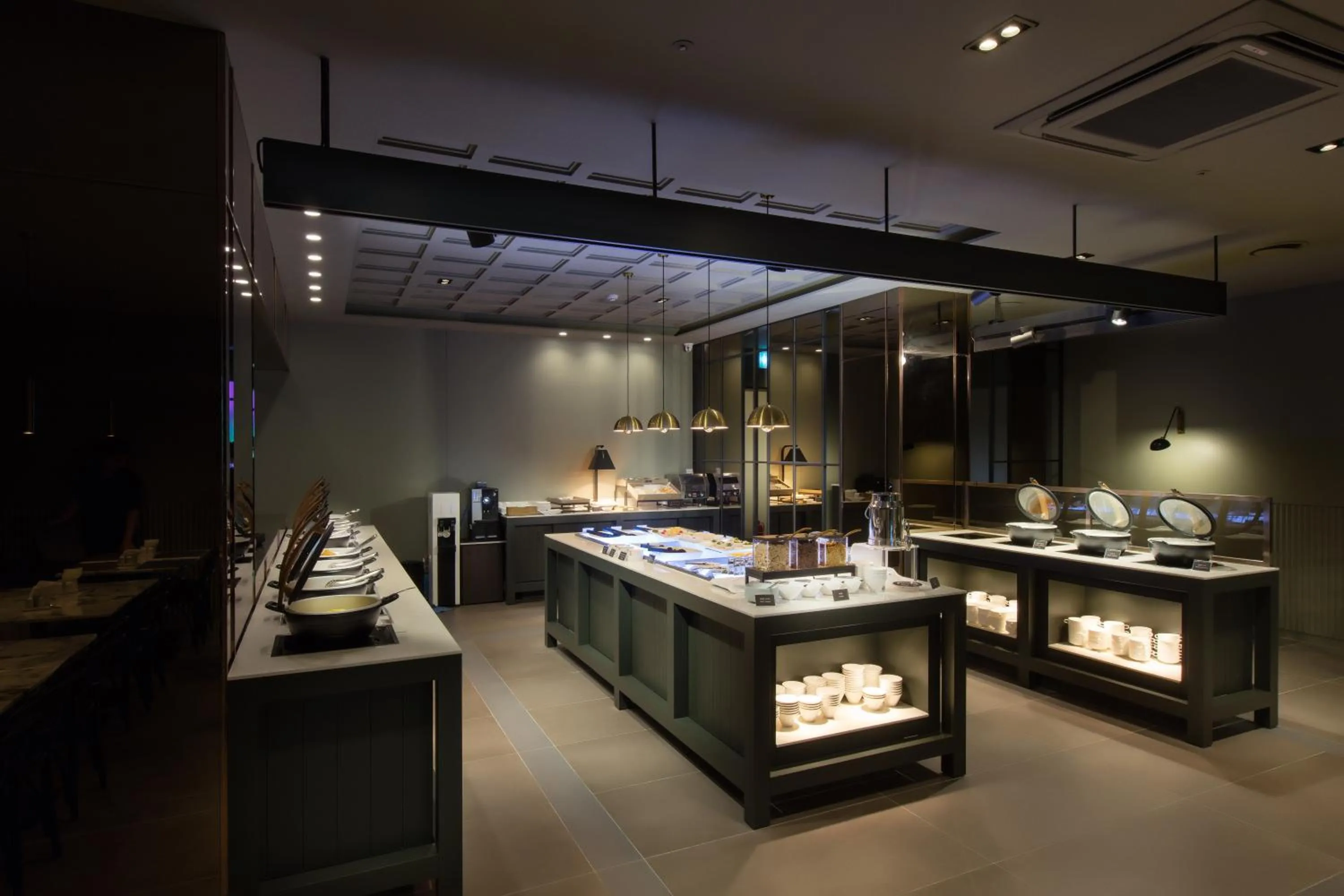 Food and drinks in SR Suites Pangyo